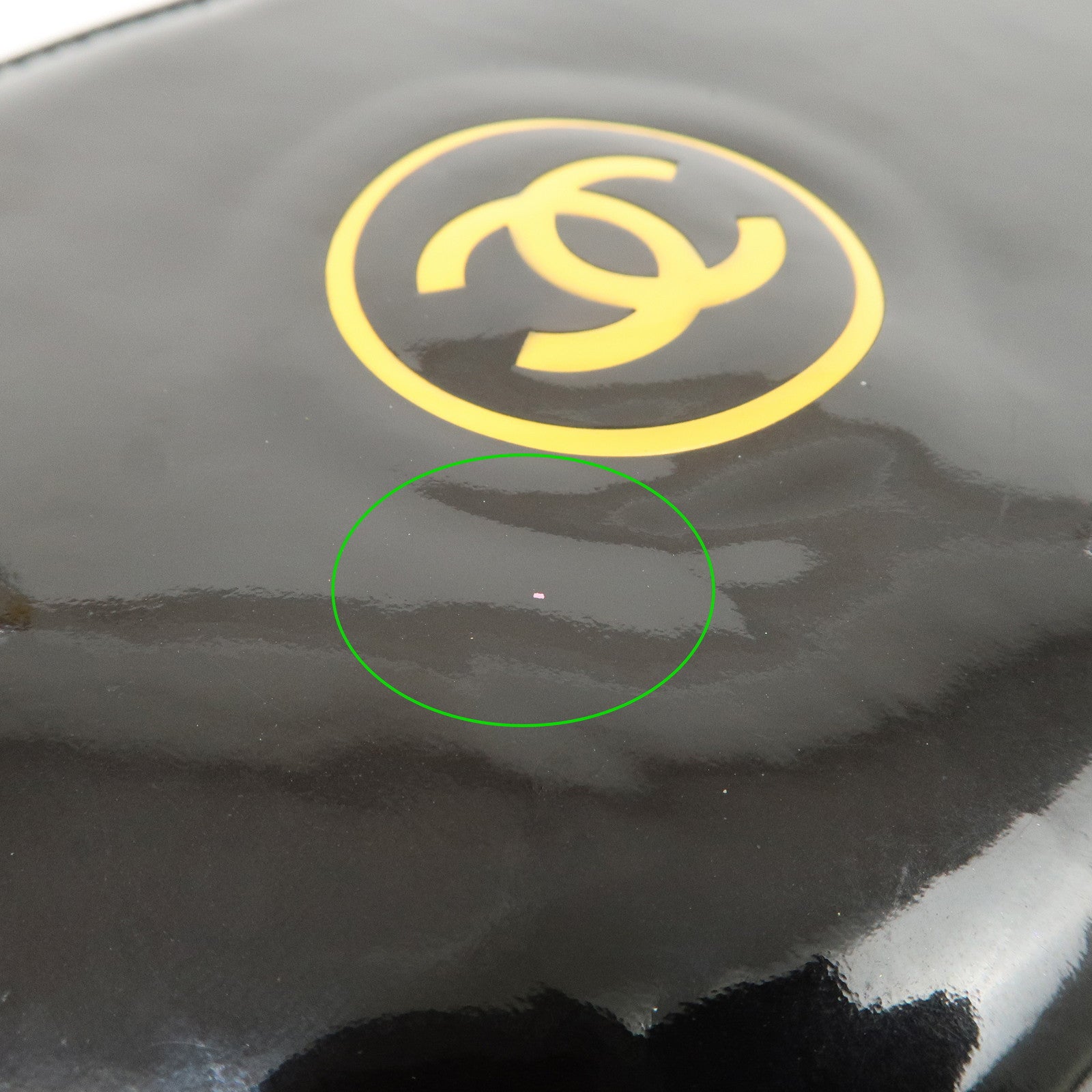 CHANEL COCO Mark Makeup Patent Leather Round Zippy Wallet Black A47663 Used