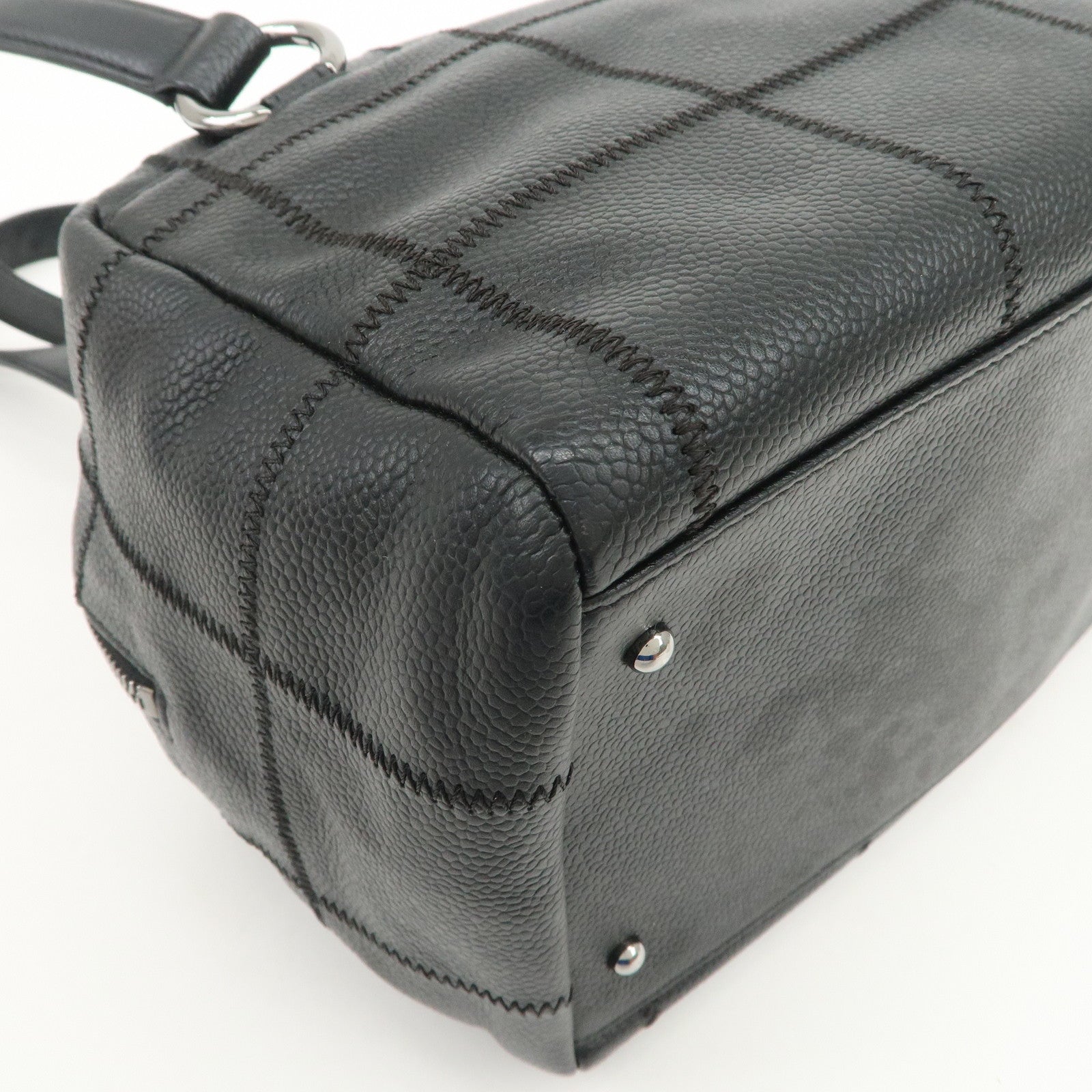 CHANEL Chocolate Bar Caviarskin Shoulder Bag Hand Bag Black