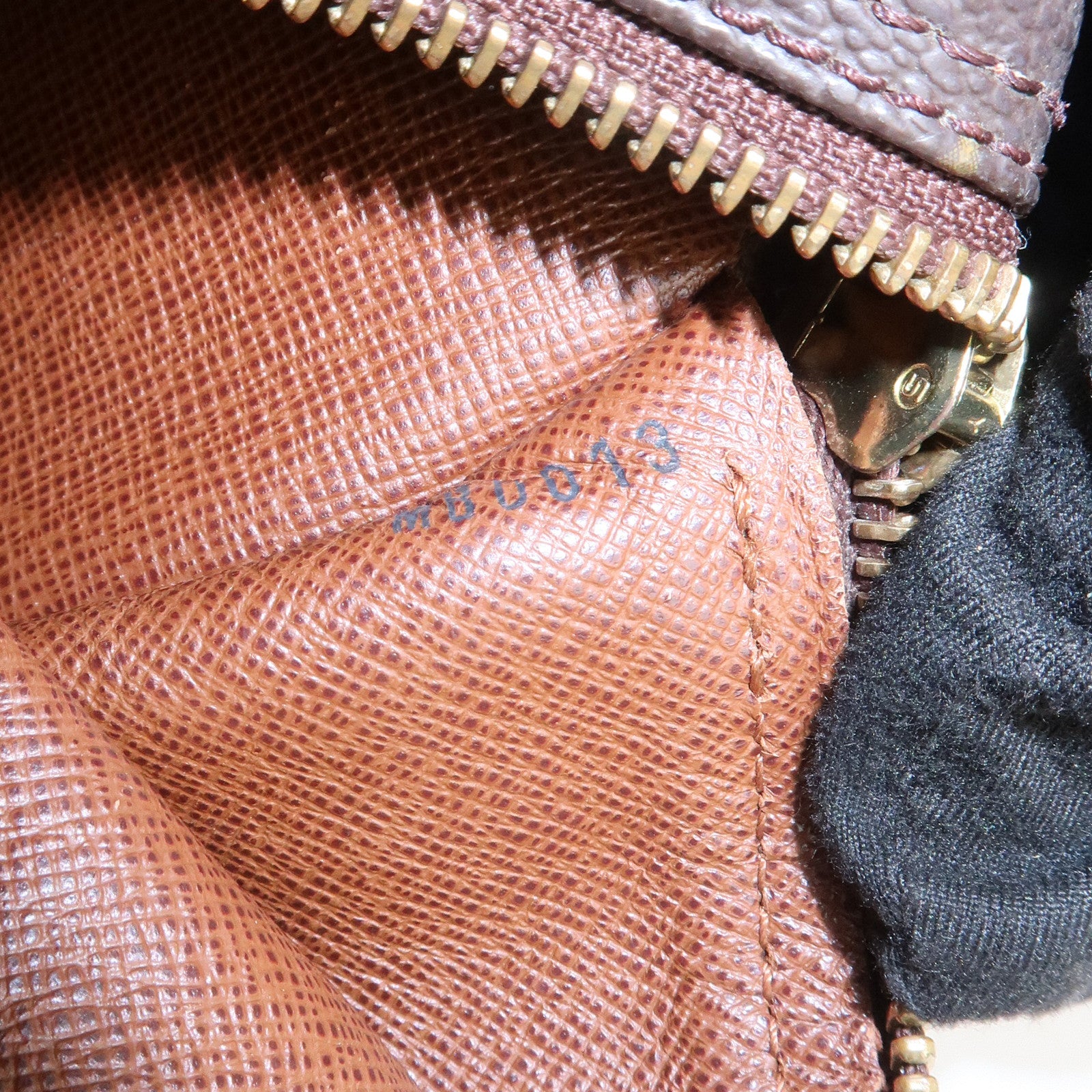 Louis Vuitton Monogram Papillon 30 Hand Bag Brown M51385