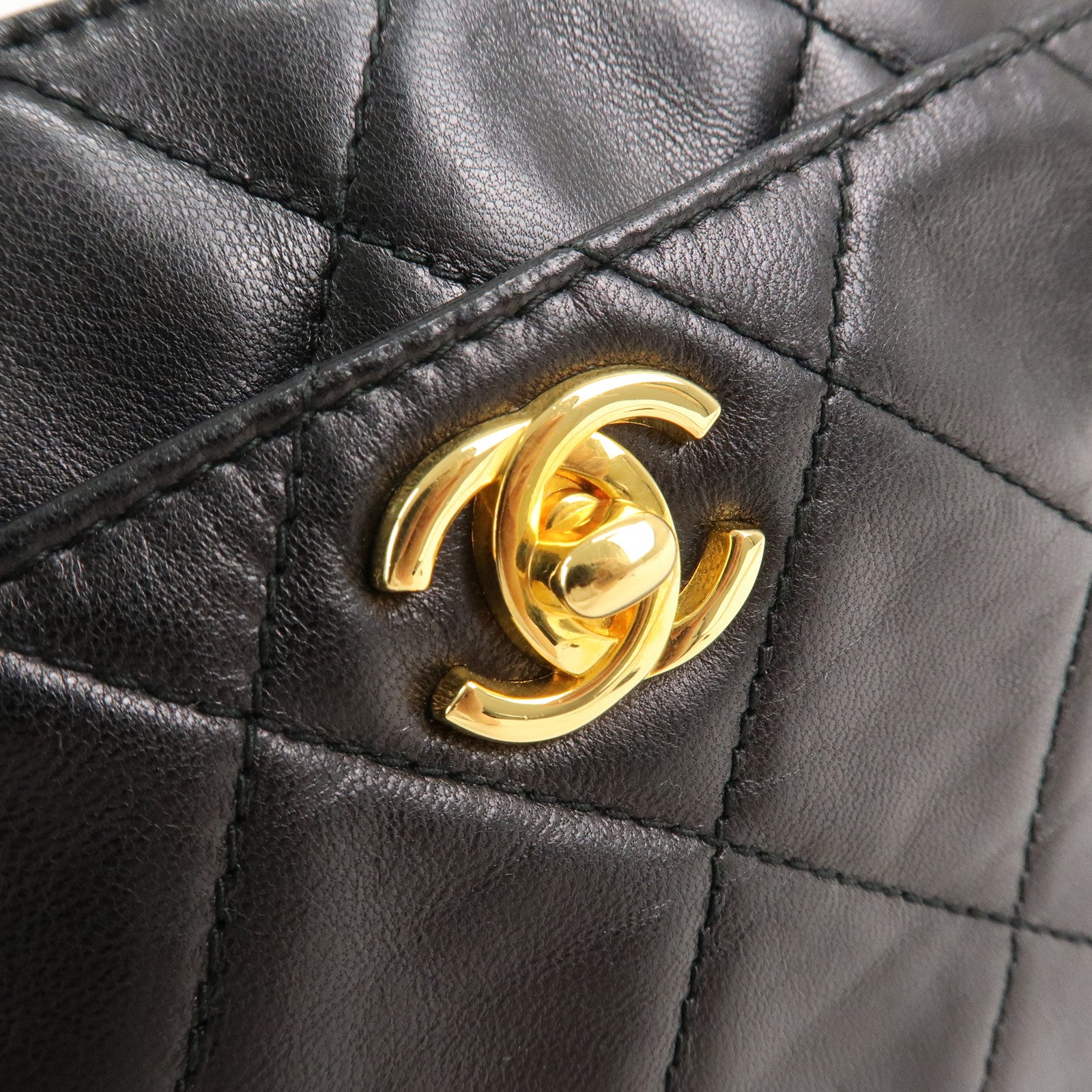 CHANEL Matelasse Lamb Skin COCO Mark Chain Shoulder Bag Black Used