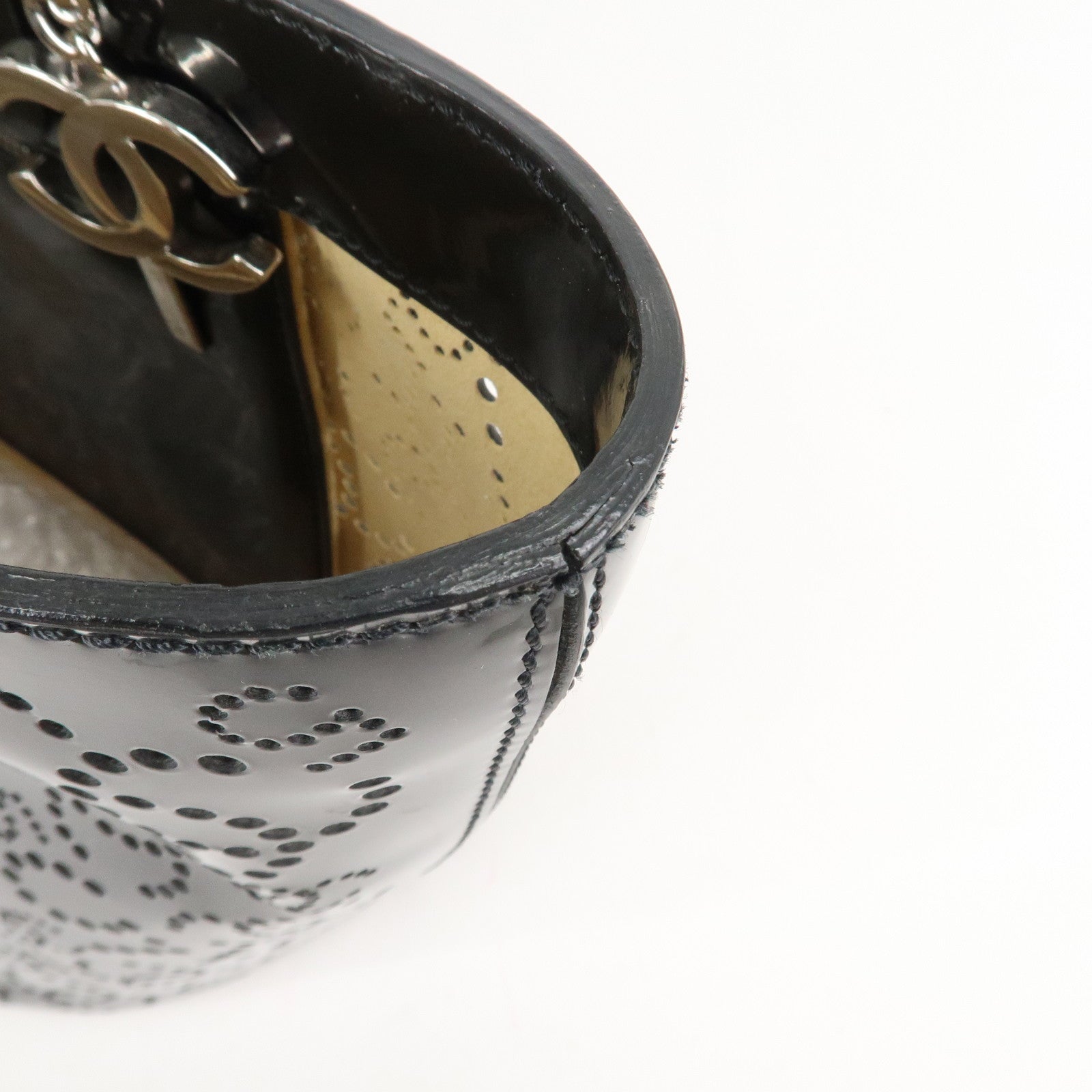 CHANEL COCO Mark No.5 Patent Leather Punching Hand Bag Black Used