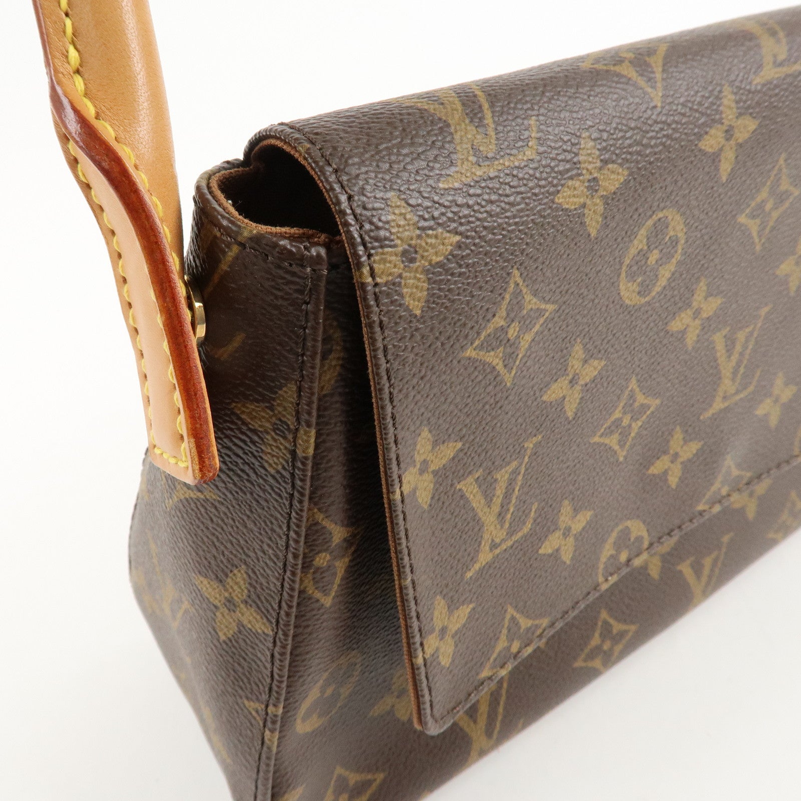 Louis Vuitton Monogram Mini Looping Shoulder Bag Hand Bag M51147 Used