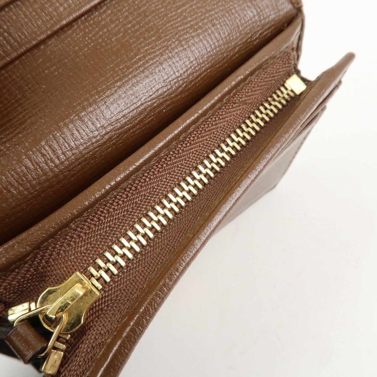 GUCCI GG Supreme Leather Heart Motif Bi-fold Wallet 648848 Used