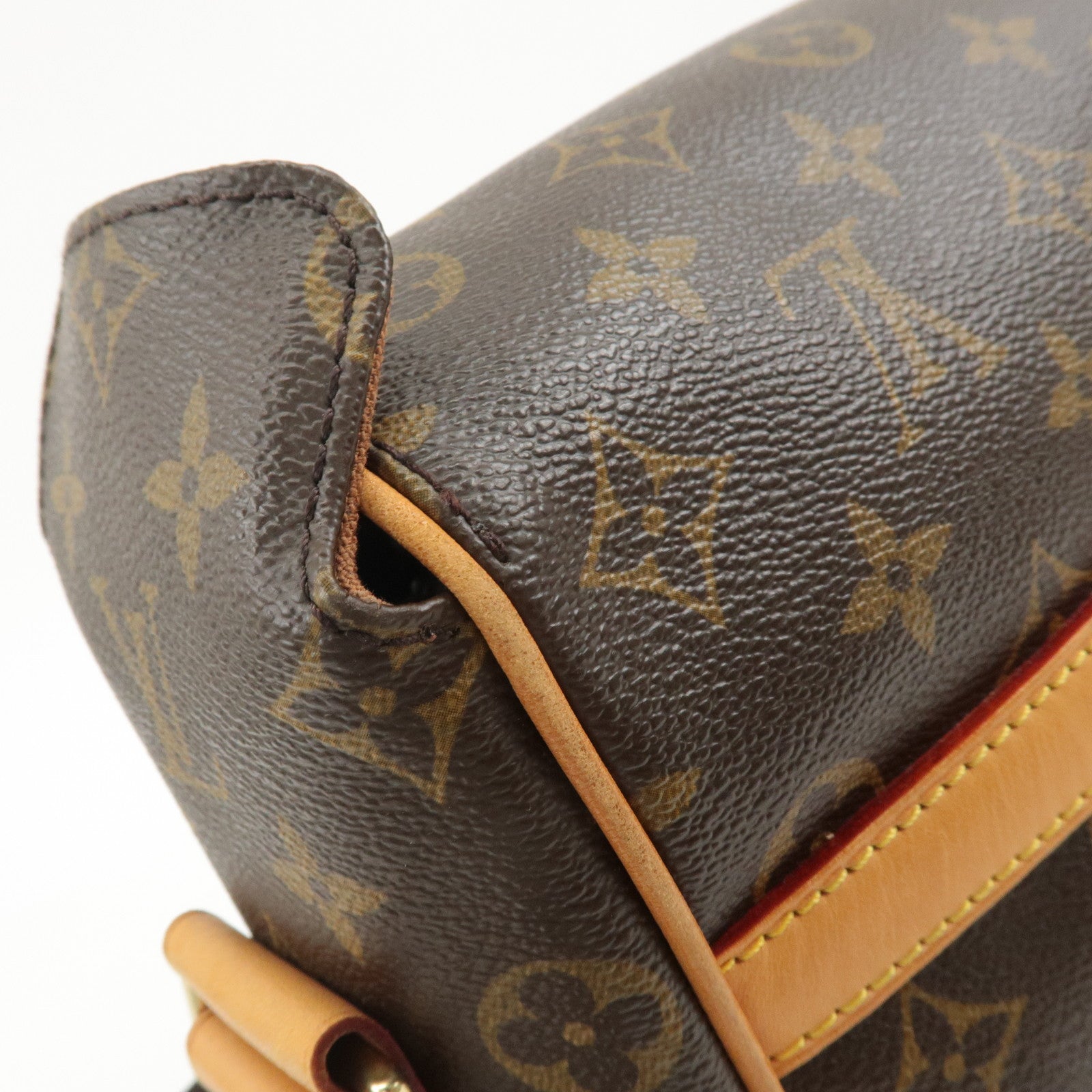Louis Vuitton Monogram Abbesses Messenger Bag Hand Bag M45257 Used