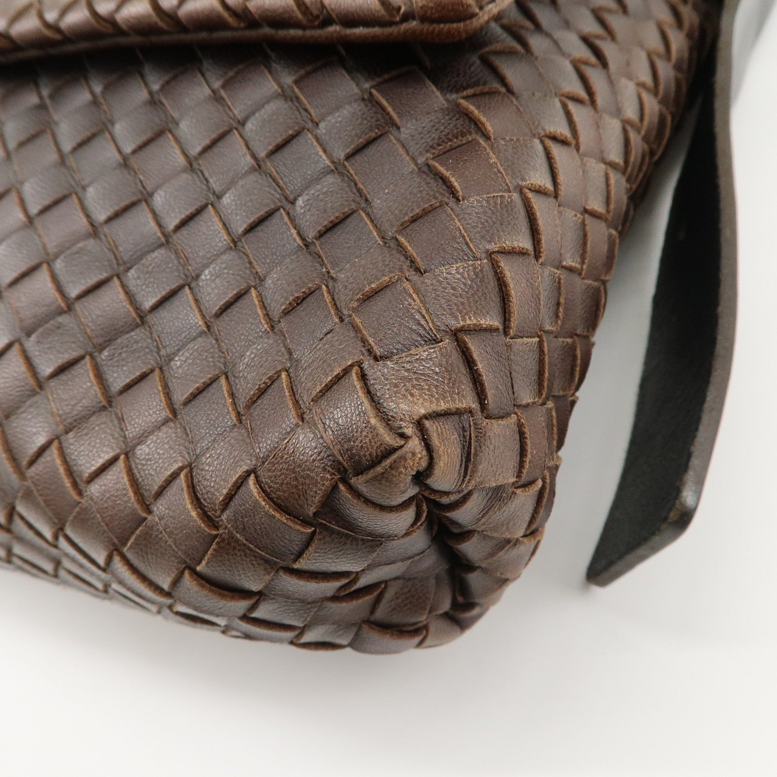 BOTTEGA VENETA Intrecciato Leather Shoulder Bag Dark Brown BlackUsed F/S Used