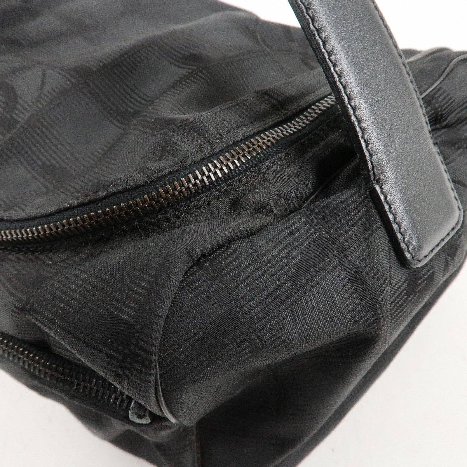 CHANEL New Travel Line Nylon Jacquard Leather Vanity Bag A15829 Used