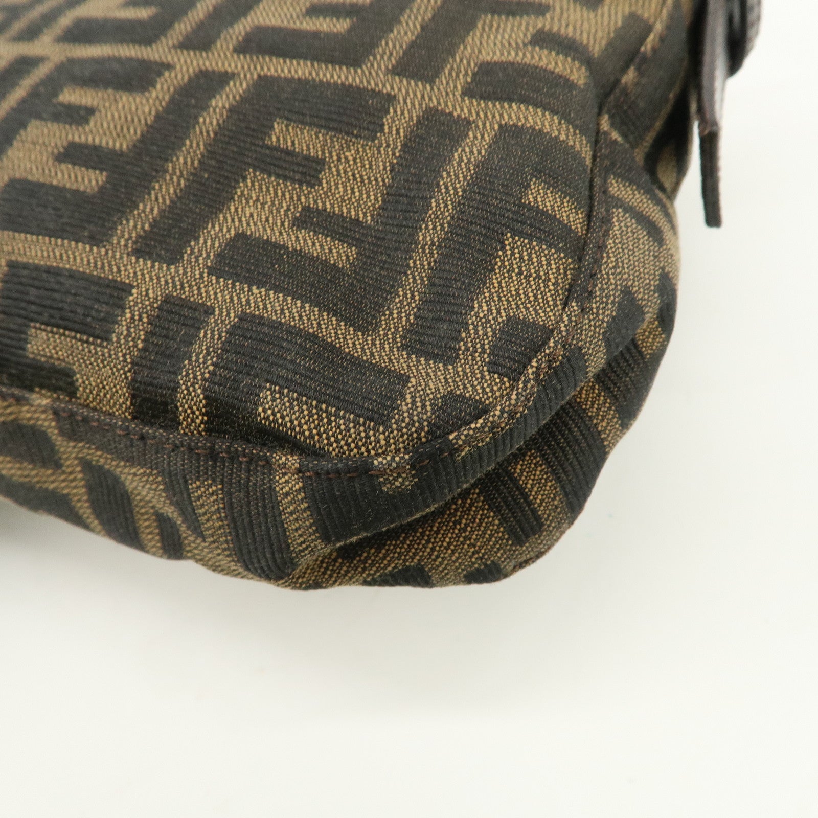 FENDI Mamma Bagguette Zucca Canvas Leather Shoulder Bag 26424 Used