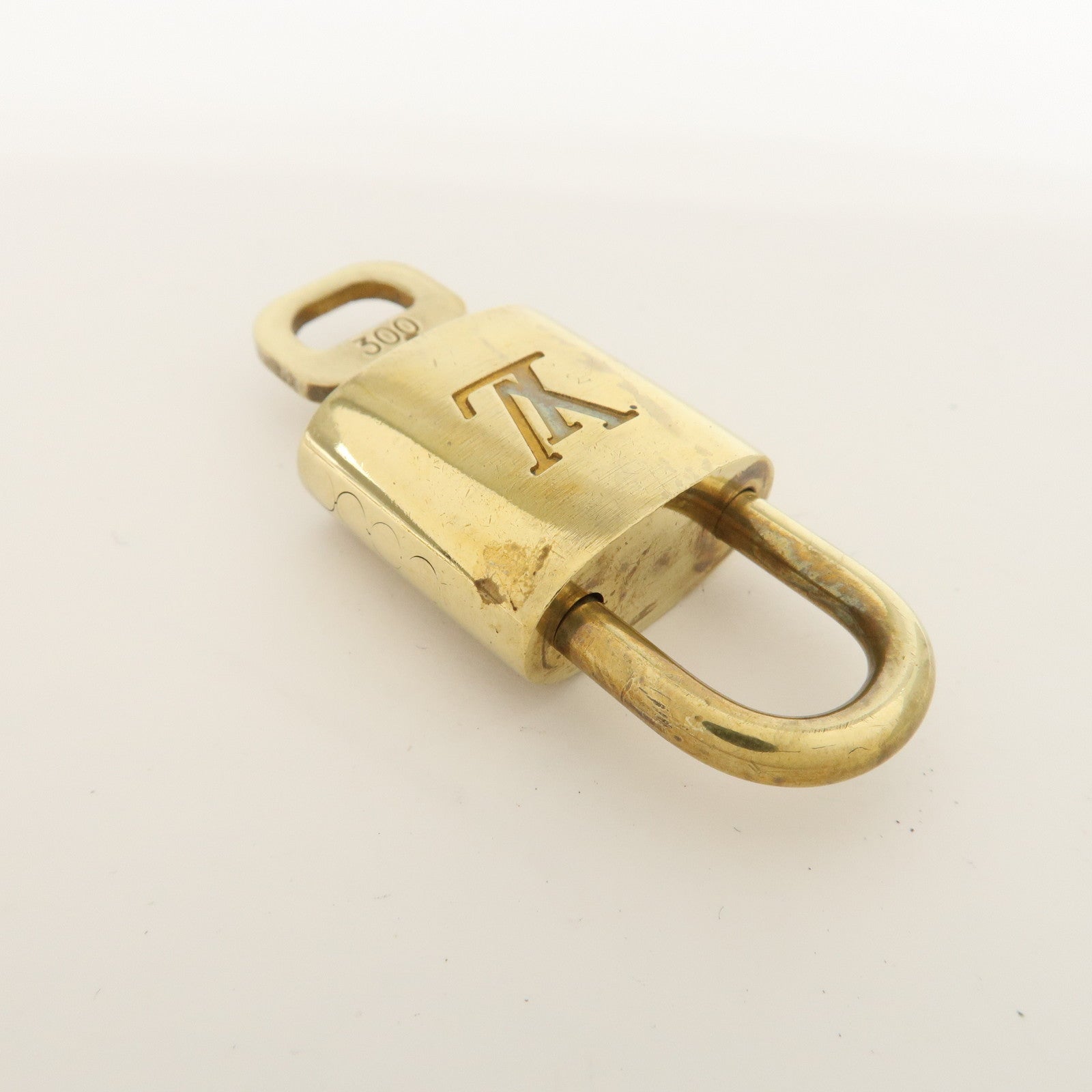 Louis Vuitton Set of 10 Lock & Key Cadena Key Lock Metal Gold Used