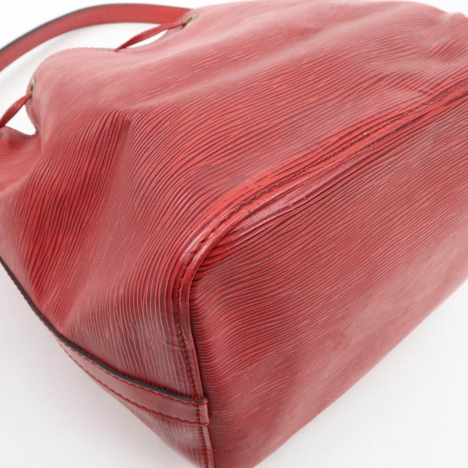 Louis Vuitton Epi Petit Noe Shoulder Bag Castilian Red M44107 Used