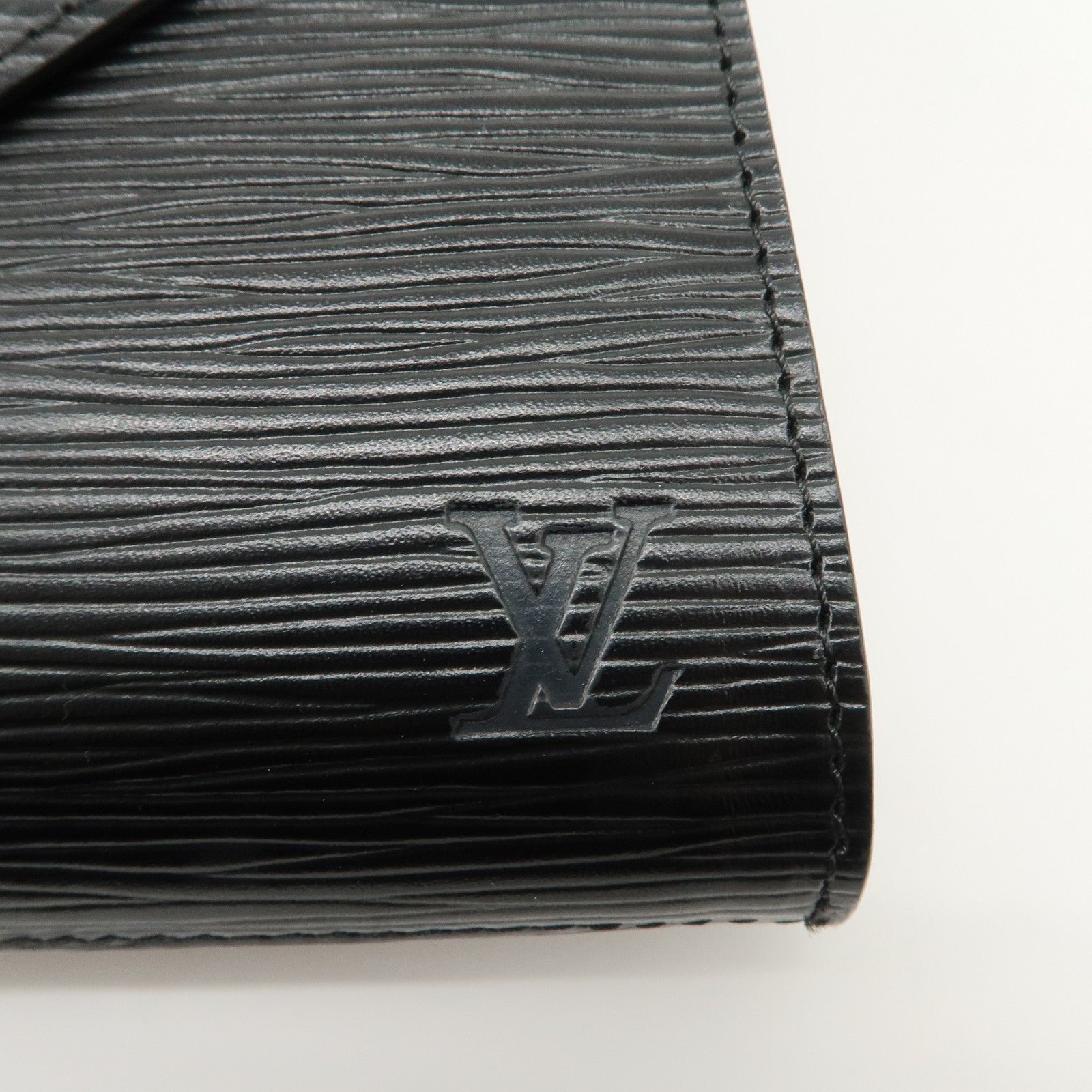 Louis Vuitton Epi Arts Deco Clutch Bag Purse Noir M52632 Used