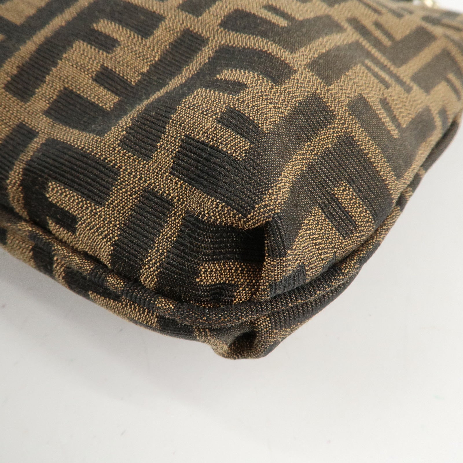 FENDI Zucca Canvas Patent Shoulder Bag Brown Black 8BT163 Used