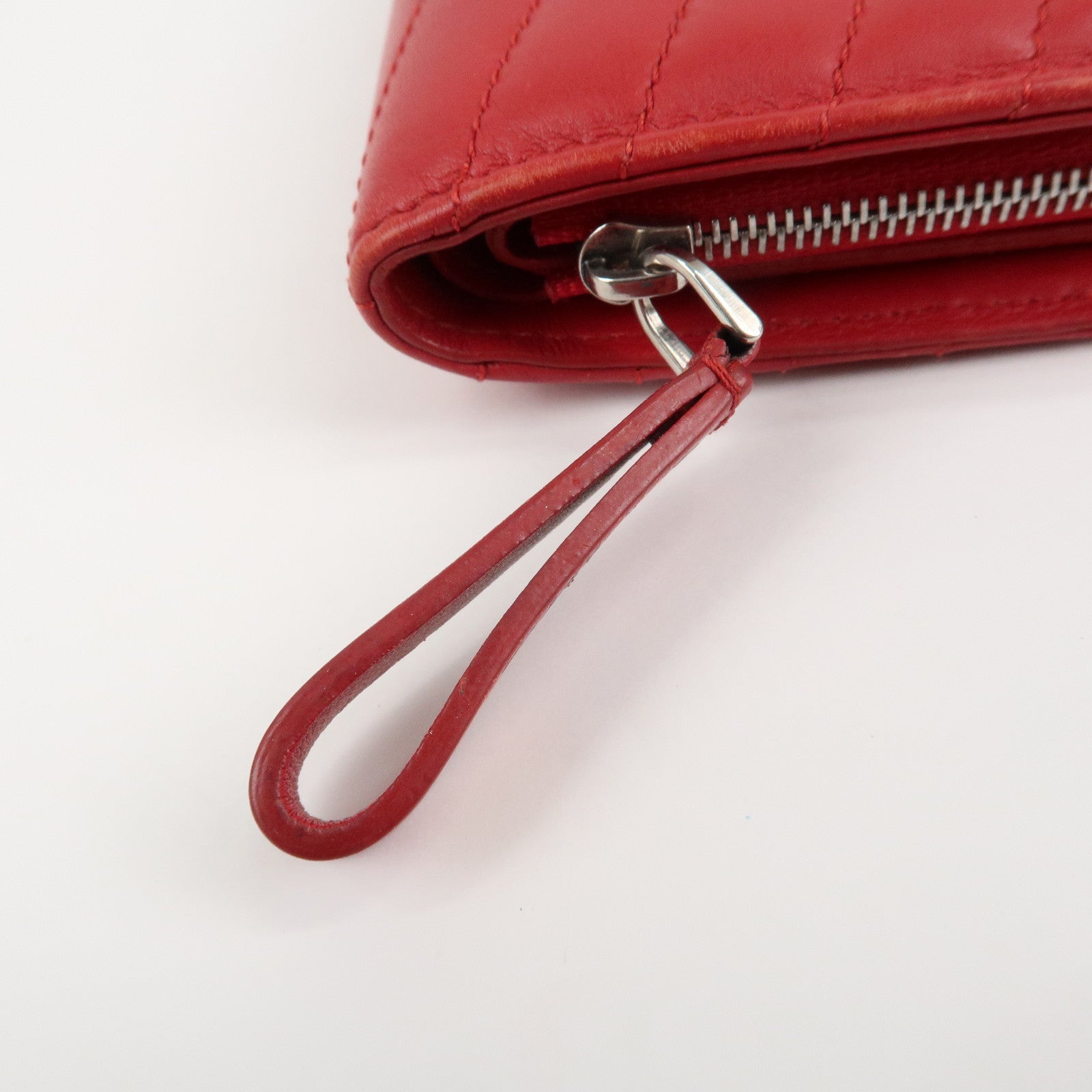 Louis Vuitton Zipped Compact Wallet Rouge M63790 Used