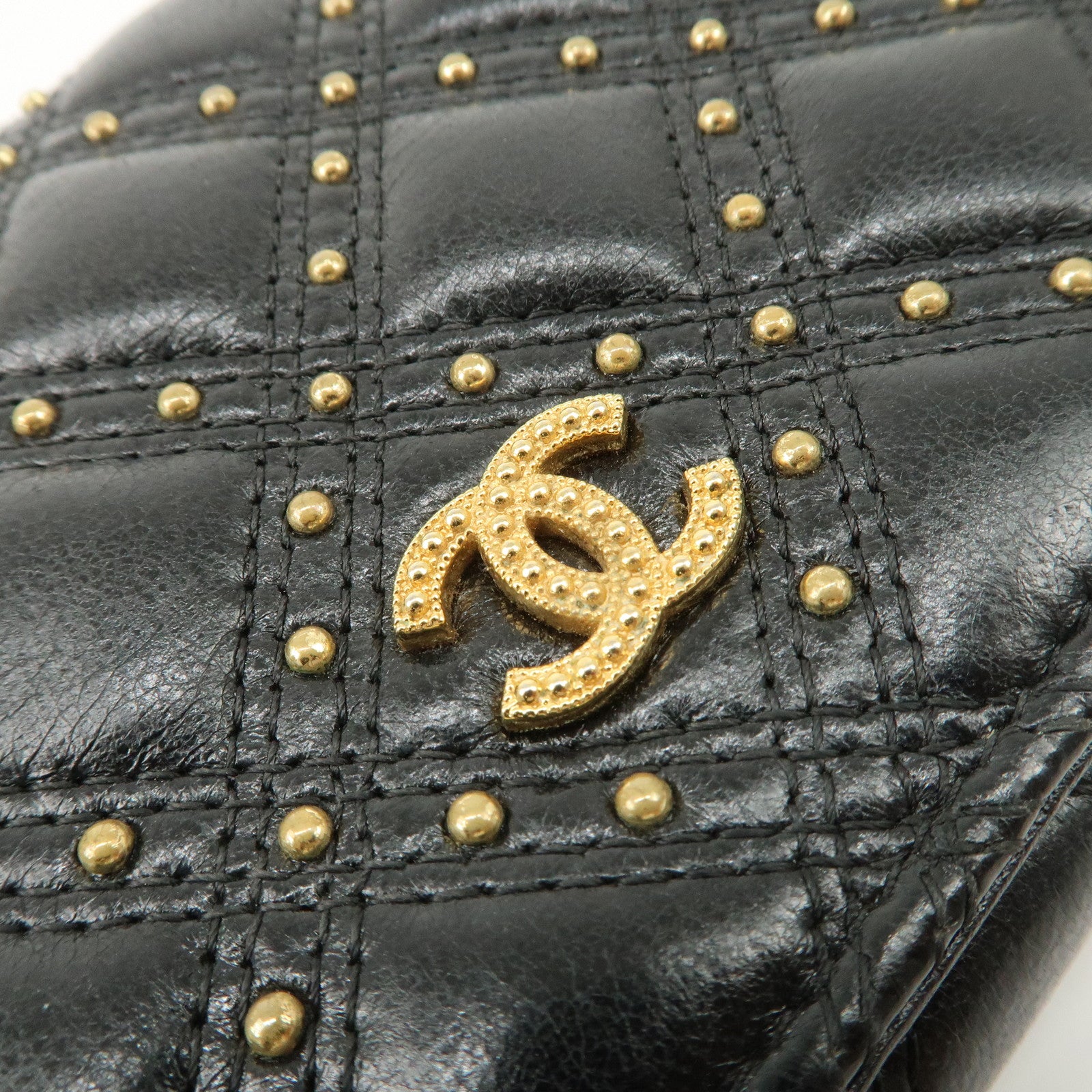 CHANEL Matelasse Lamb Skin Bifold Long Wallet with Studs A70631 Used