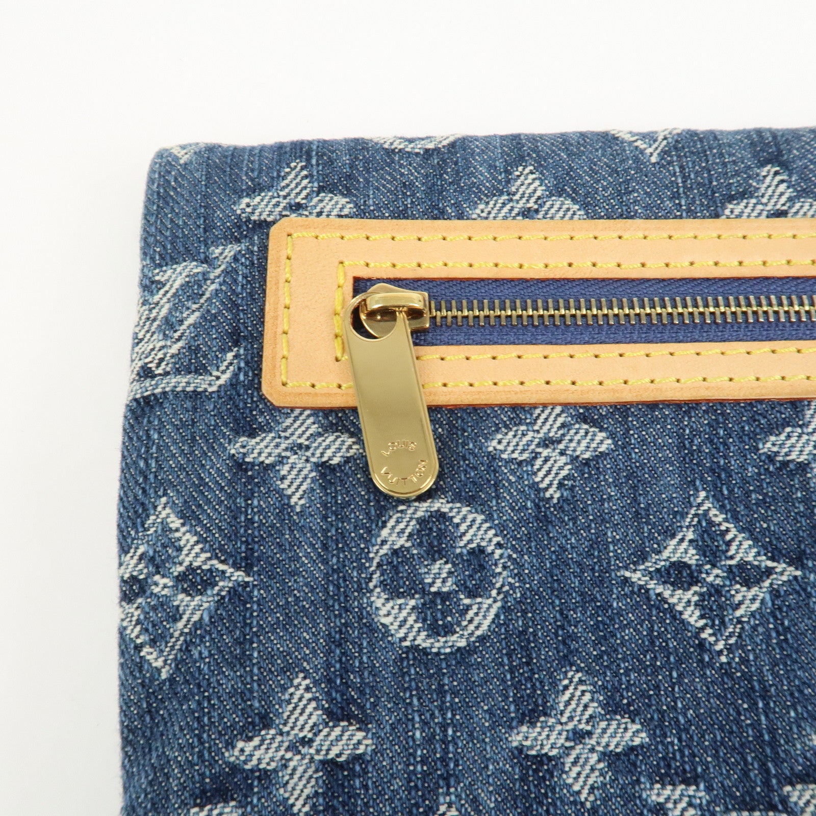 Louis Vuitton Monogram Denim Pochette Plat Pouch Clutch Bag M95007