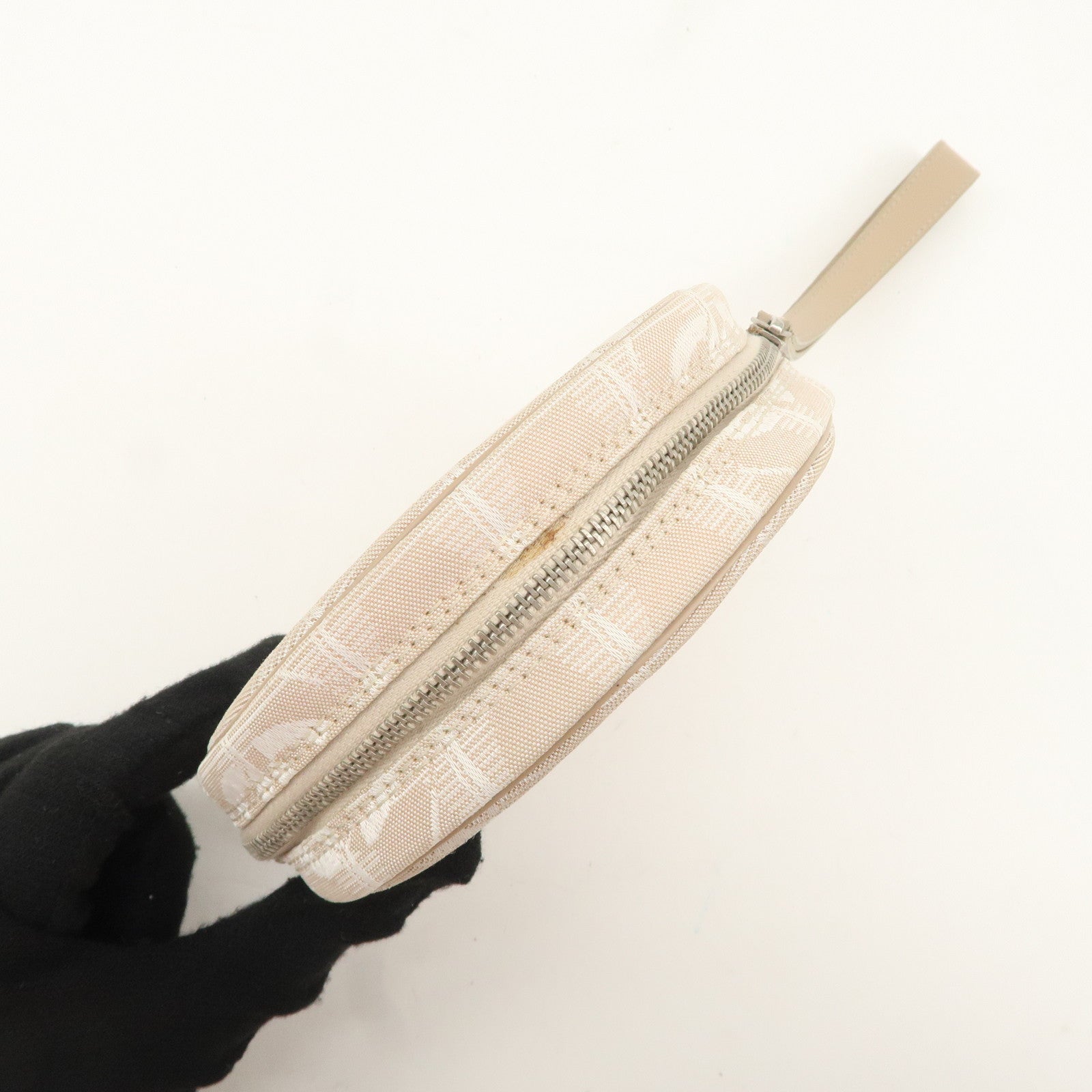 CHANEL New Travel Line Nylon Jacquard Leather Round Pouch T9951S Used