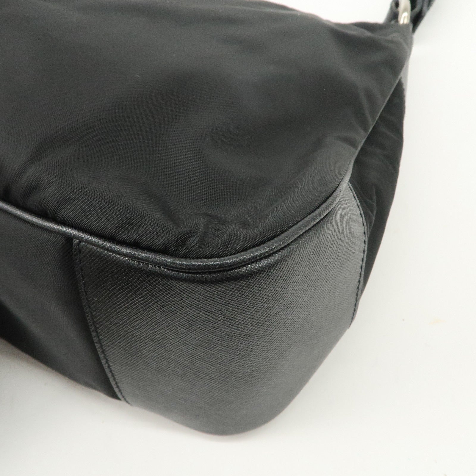 PRADA Nylon Leather Shoulder Bag Black BR2585 Used