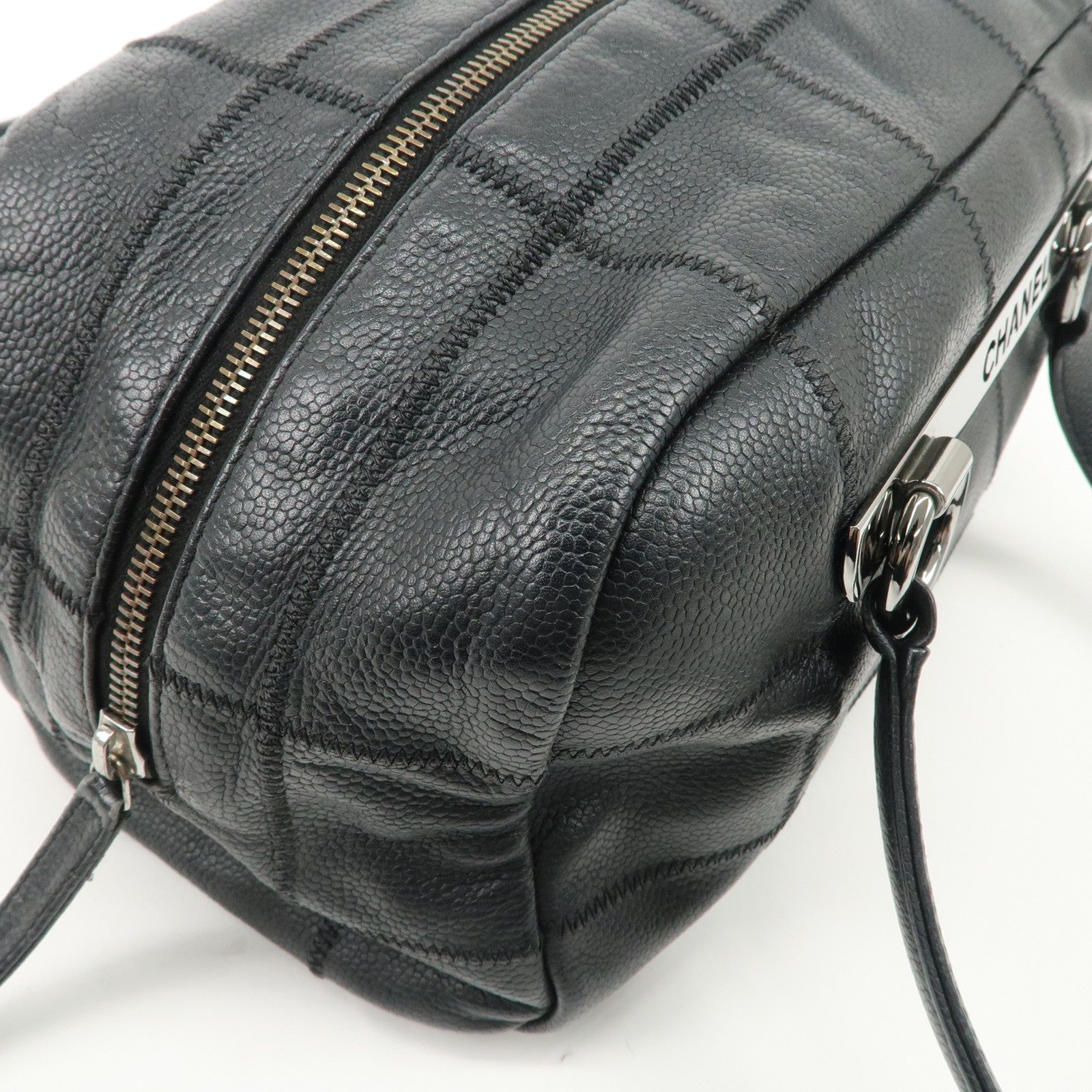 Chanel Chocolate Bar Caviar Skin Mini Boston Bag A26135 Used