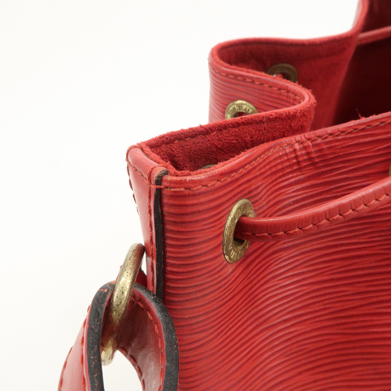 Louis Vuitton Epi Petit Noe Shoulder Bag Castilian Red M44107