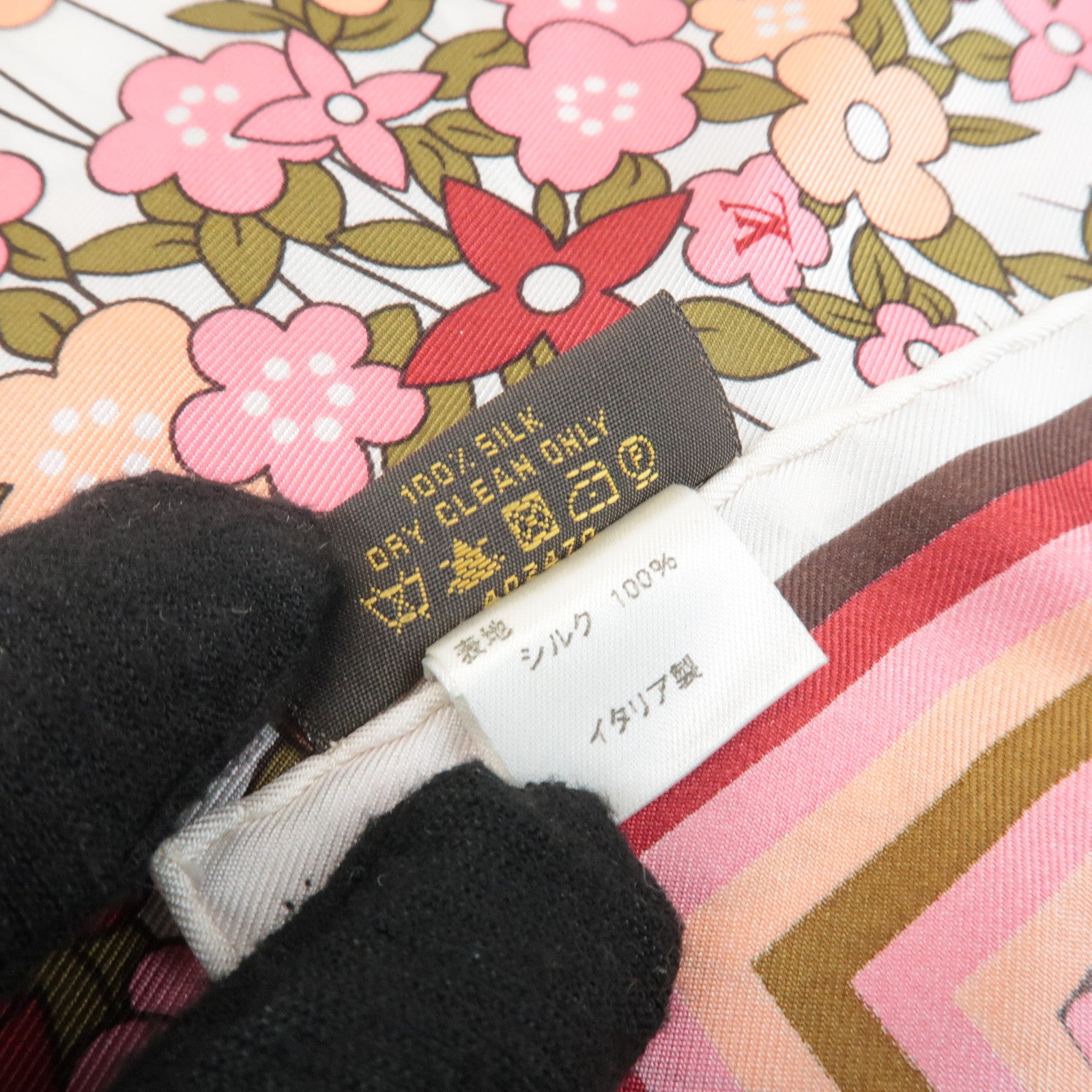 Louis Vuitton 100% Silk Scarf Flower Floral Pink Multicolor Used