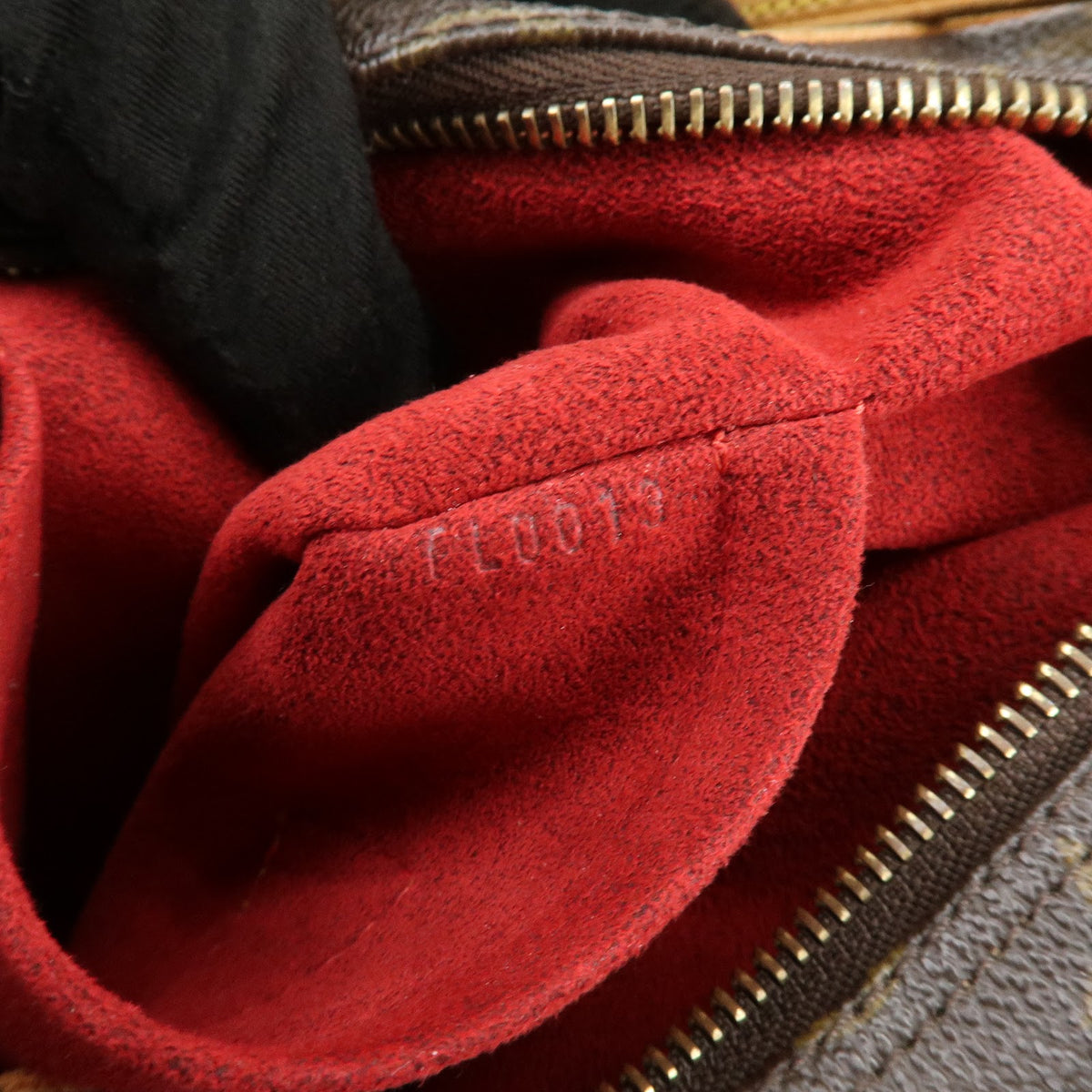 Louis Vuitton Monogram Croissant MM Shoulder Bag Brown M51512