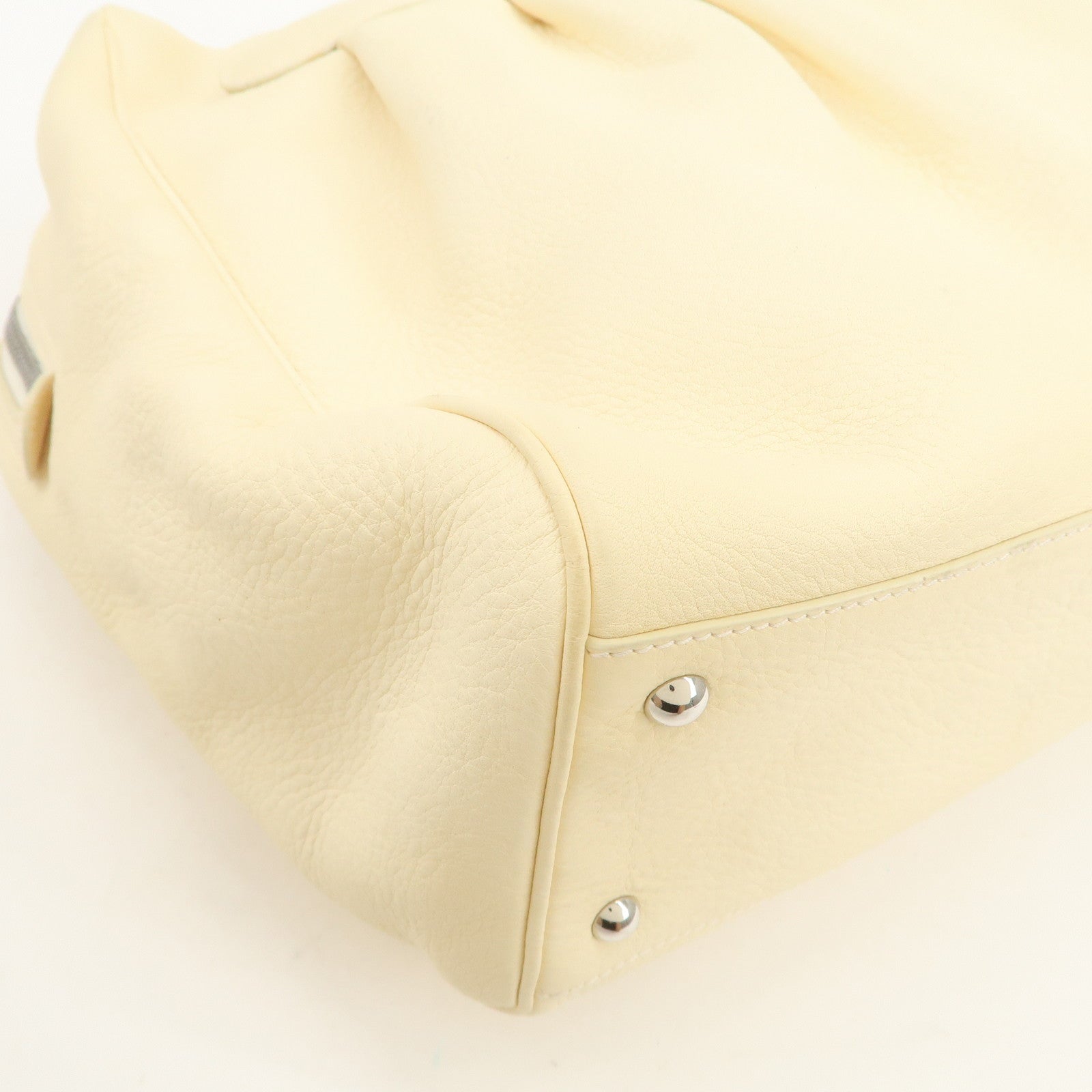 Ferragamo Gancini Logo Leather Shoulder Bag Hand Bag Beige