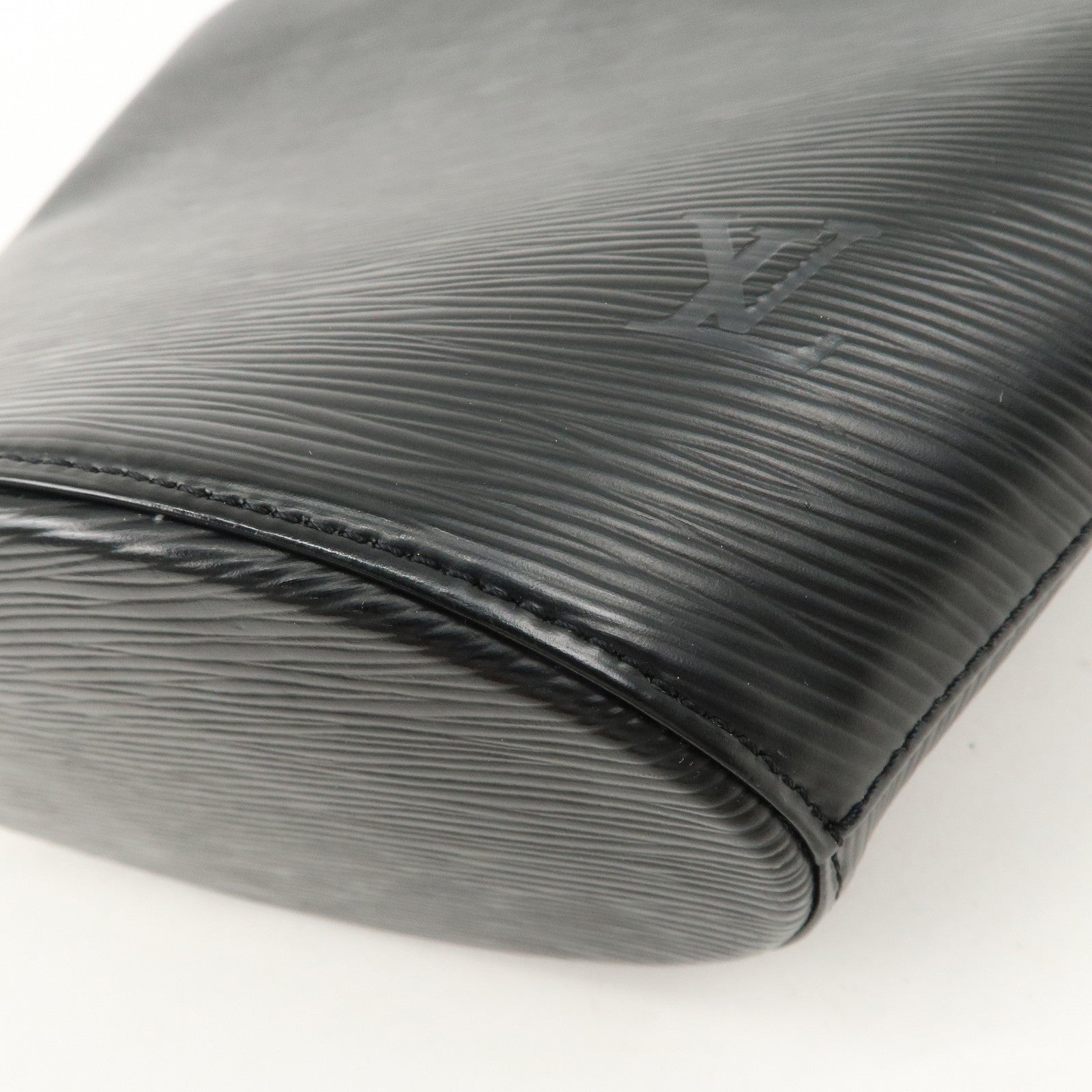 Louis Vuitton Epi Leather Noctambule Hand Bag Black M54522 Used