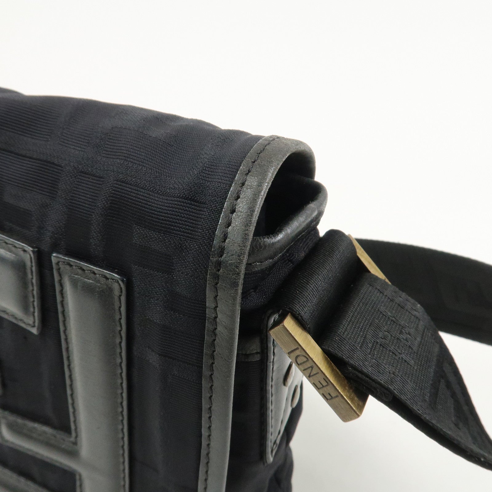 FENDI Zucca Canvas Leather Shoulder Bag Crossbody Bag Black7VA155