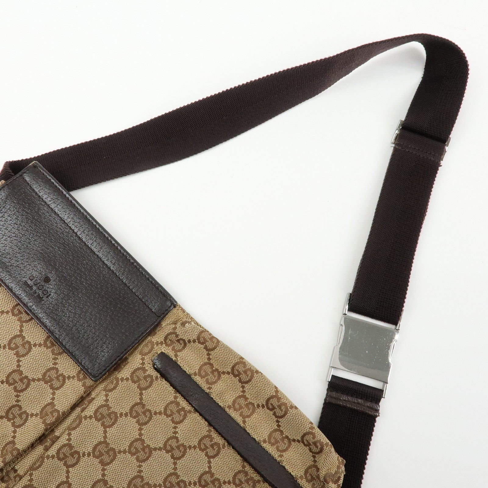 GUCCI GG Canvas Leather Waist Pouch Body Bag Beige Brown 28566