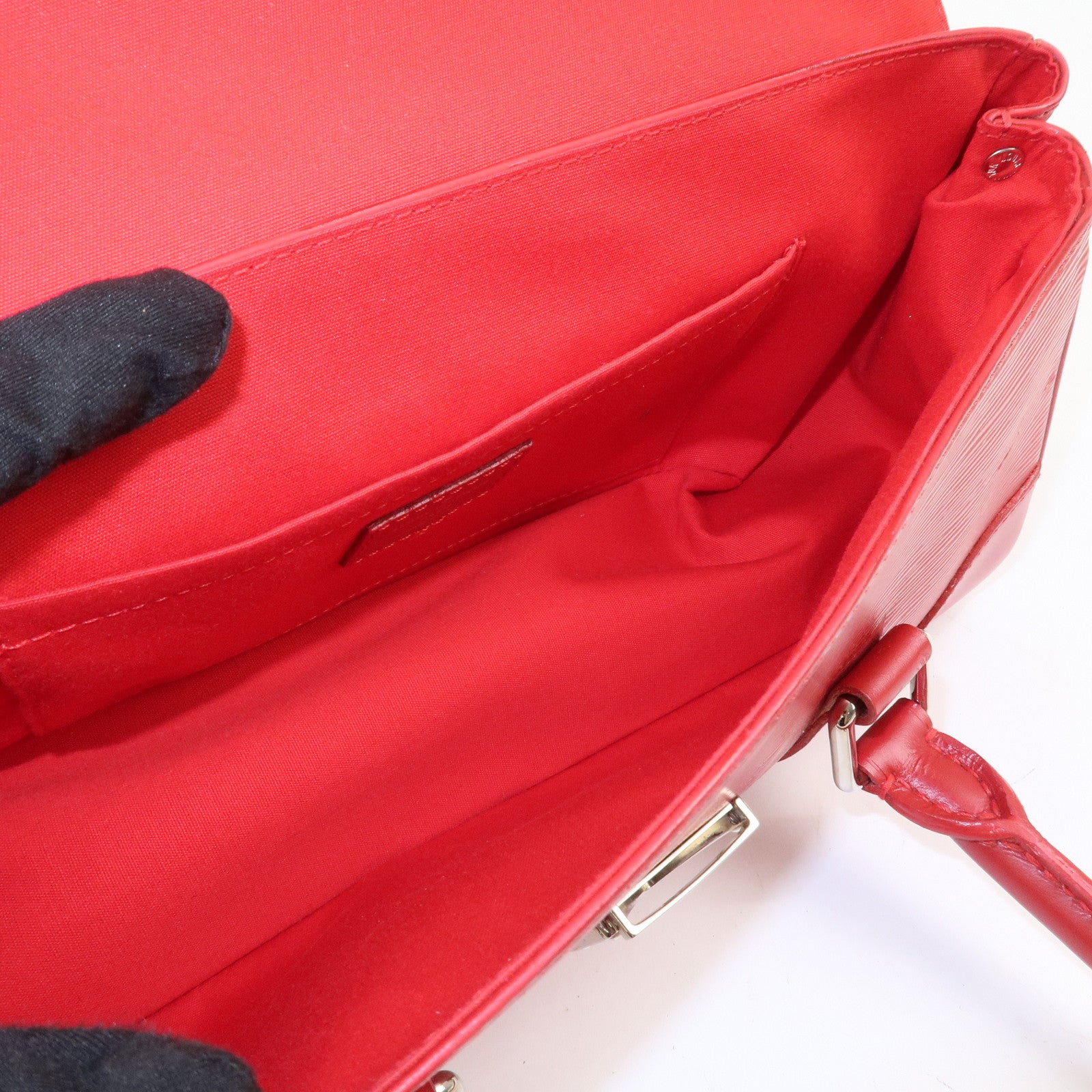 Louis Vuitton Epi Leather Segur PM Hand Bag Shoulder Bag M5882E