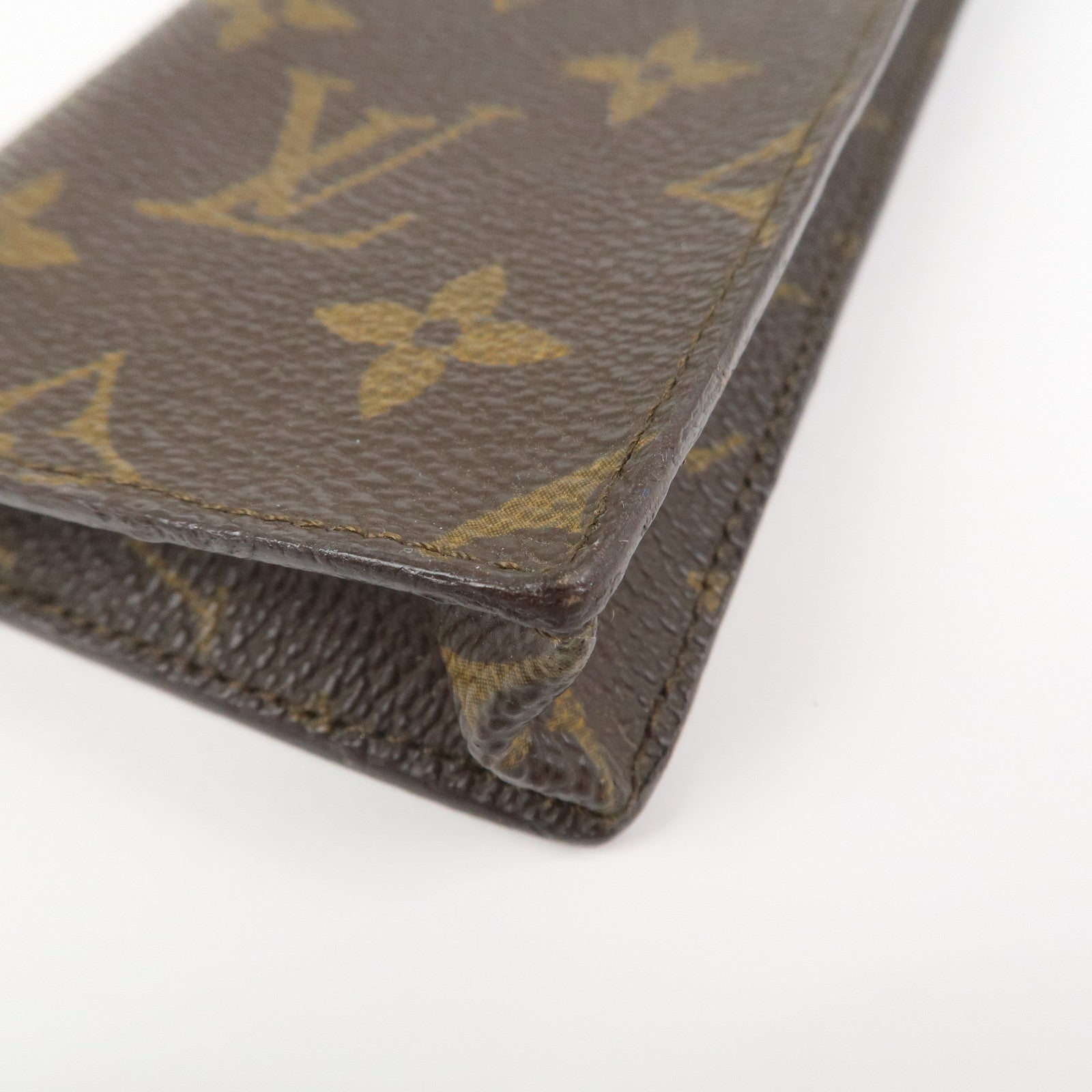 Louis Vuitton Monogram etui a lunettes Simple Glasses Case M62962