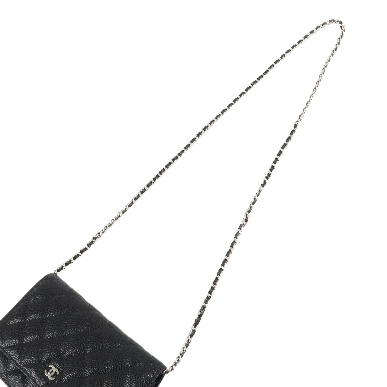 CHANEL Matelasse Caviarskin Chain Wallet Shoulder Bag Black AP0250 Used
