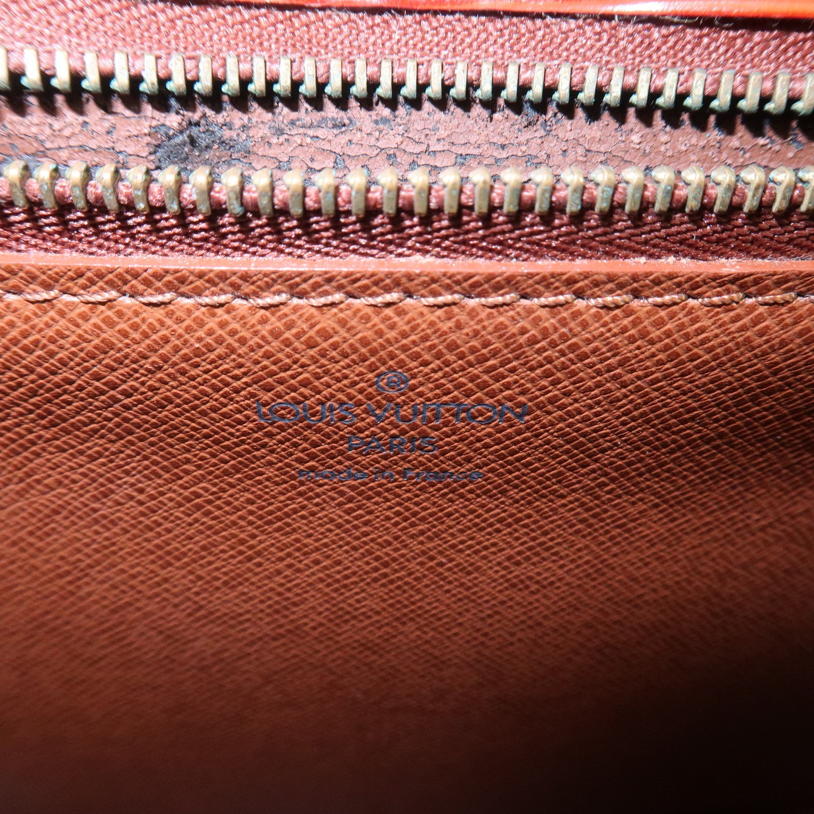 Louis Vuitton Epi Saint Cloud Shoulder Bag Kenya Brown M52193