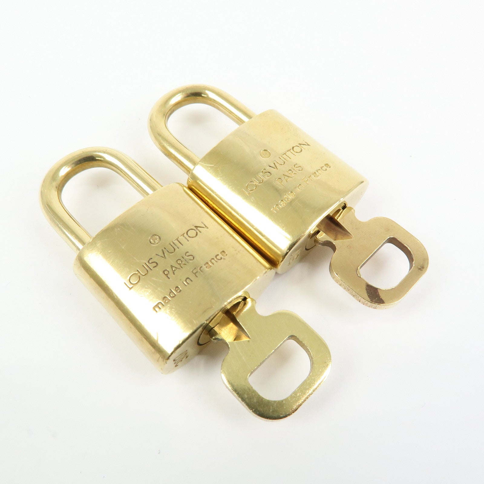 Louis Vuitton Set of 10 Lock & Key Cadena Key Lock Used