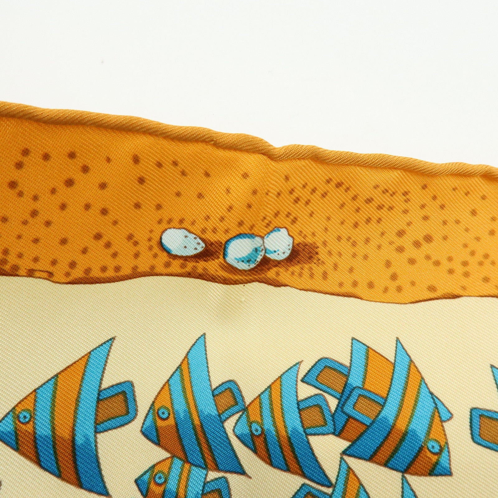 HERMES Petit Carre 40 Silk 100% Mini Scarf Poissons Tropicaux