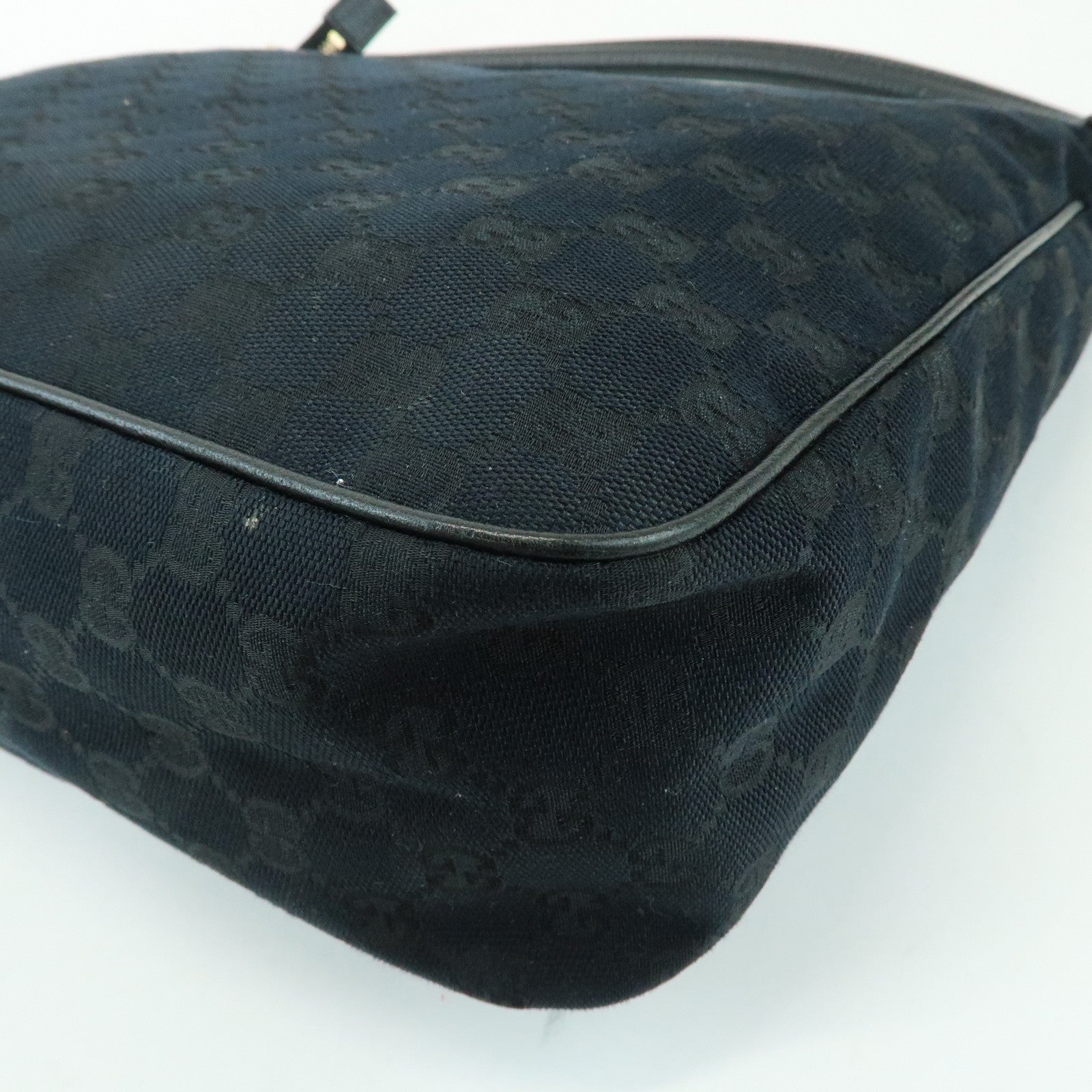 GUCCI GG Canvas Leather Front Pocket Shoulder Hand Bag Black 153025