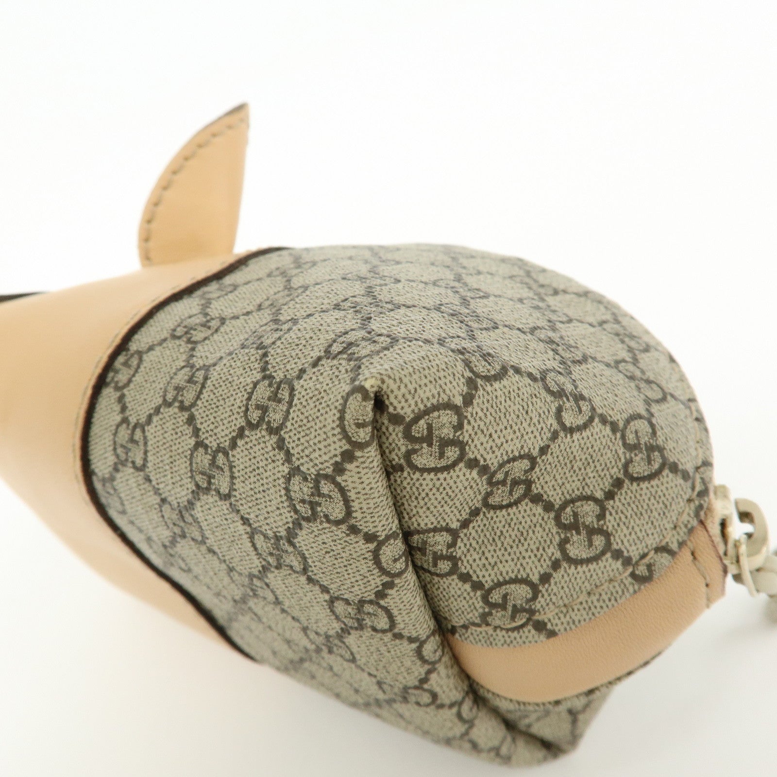 GUCCI GG Supreme Leather Pig Coin Case Purse Zoo Series 256866
