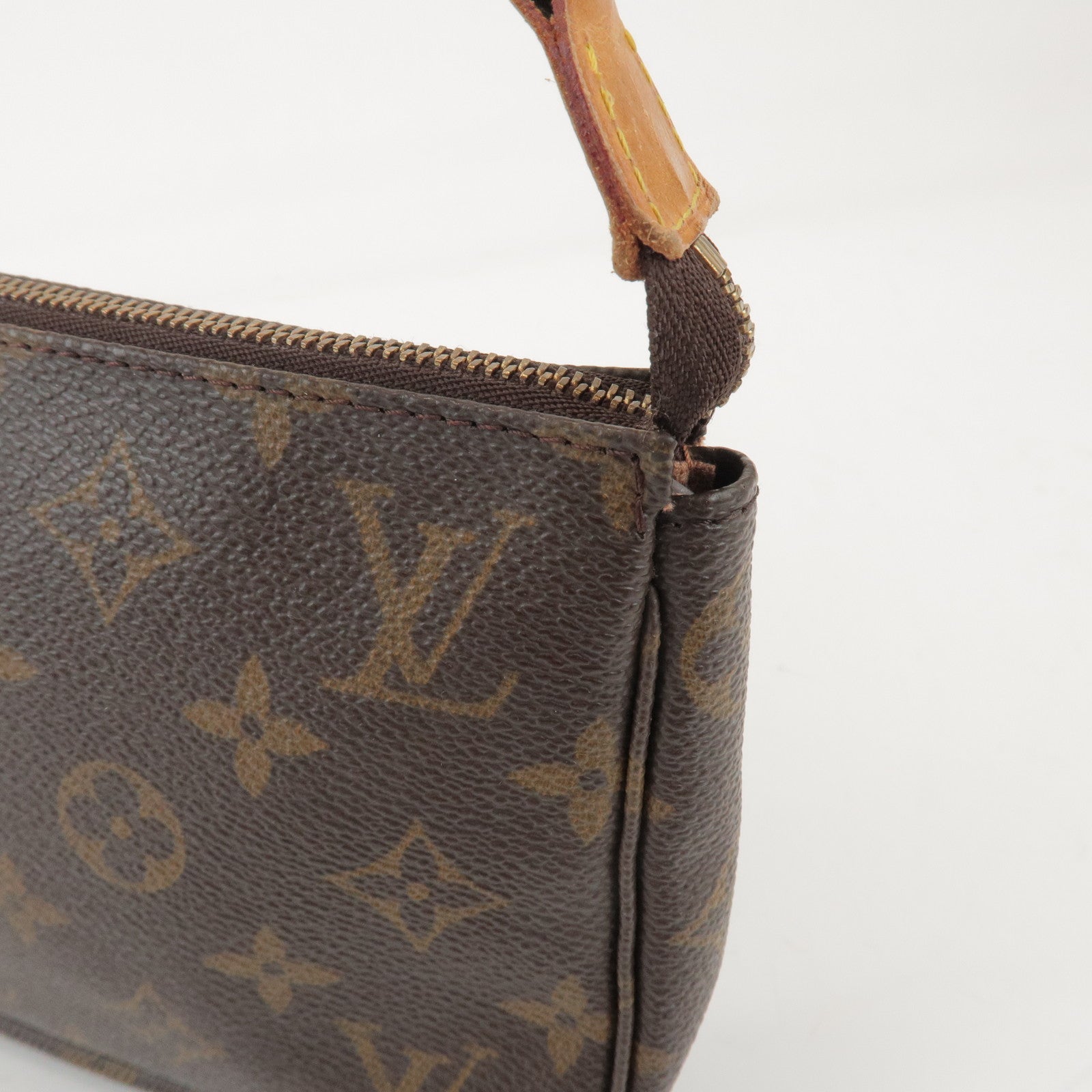 Louis Vuitton Monogram Pochette Accessoires Pouch Hand Bag M51980