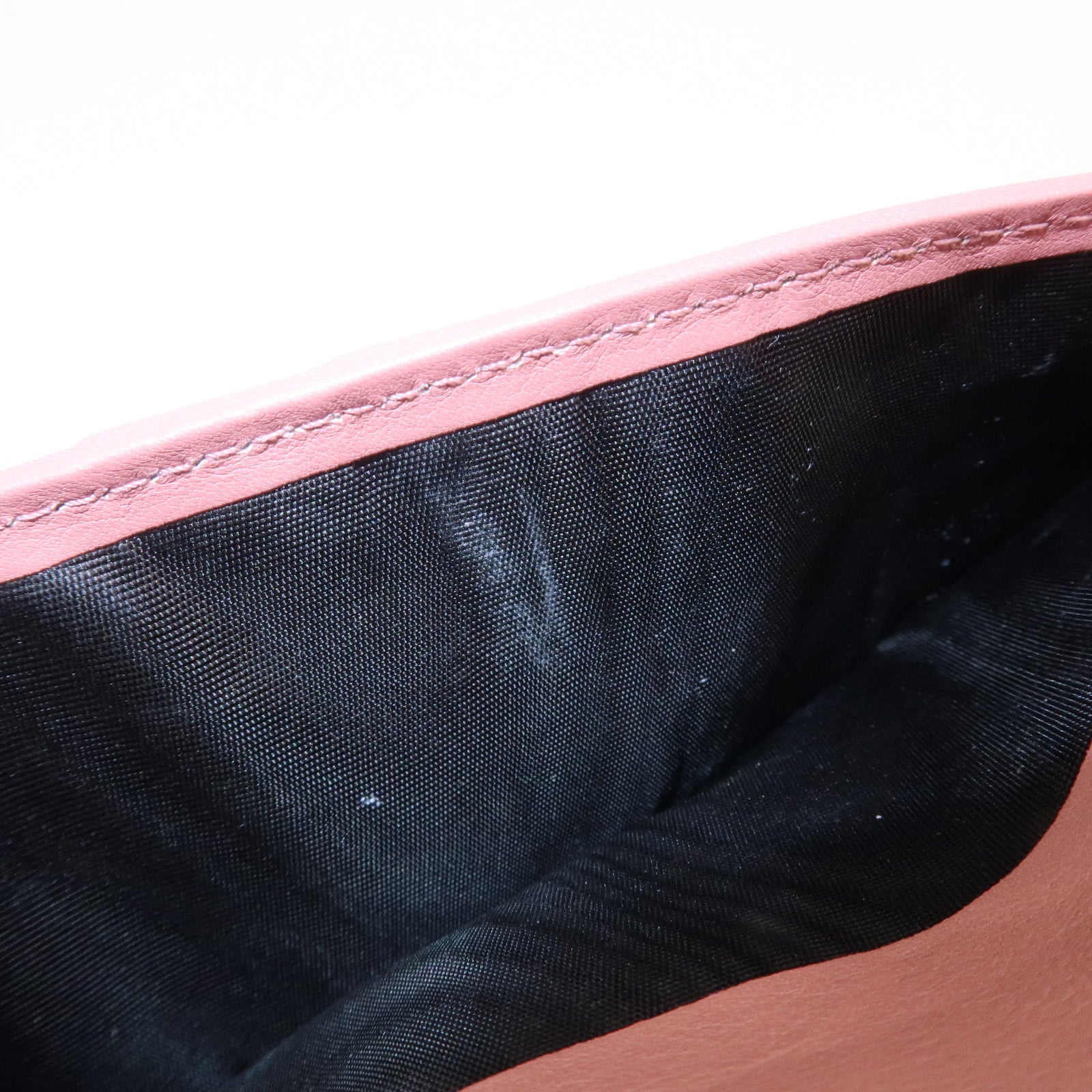 GUCCI Guccissima Leather Heart W Hook Bi-fold Wallet Pink 203550