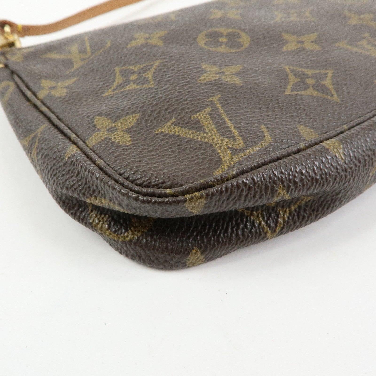 Louis Vuitton Monogram Pochette Accessoires Pouch Hand Bag M51980
