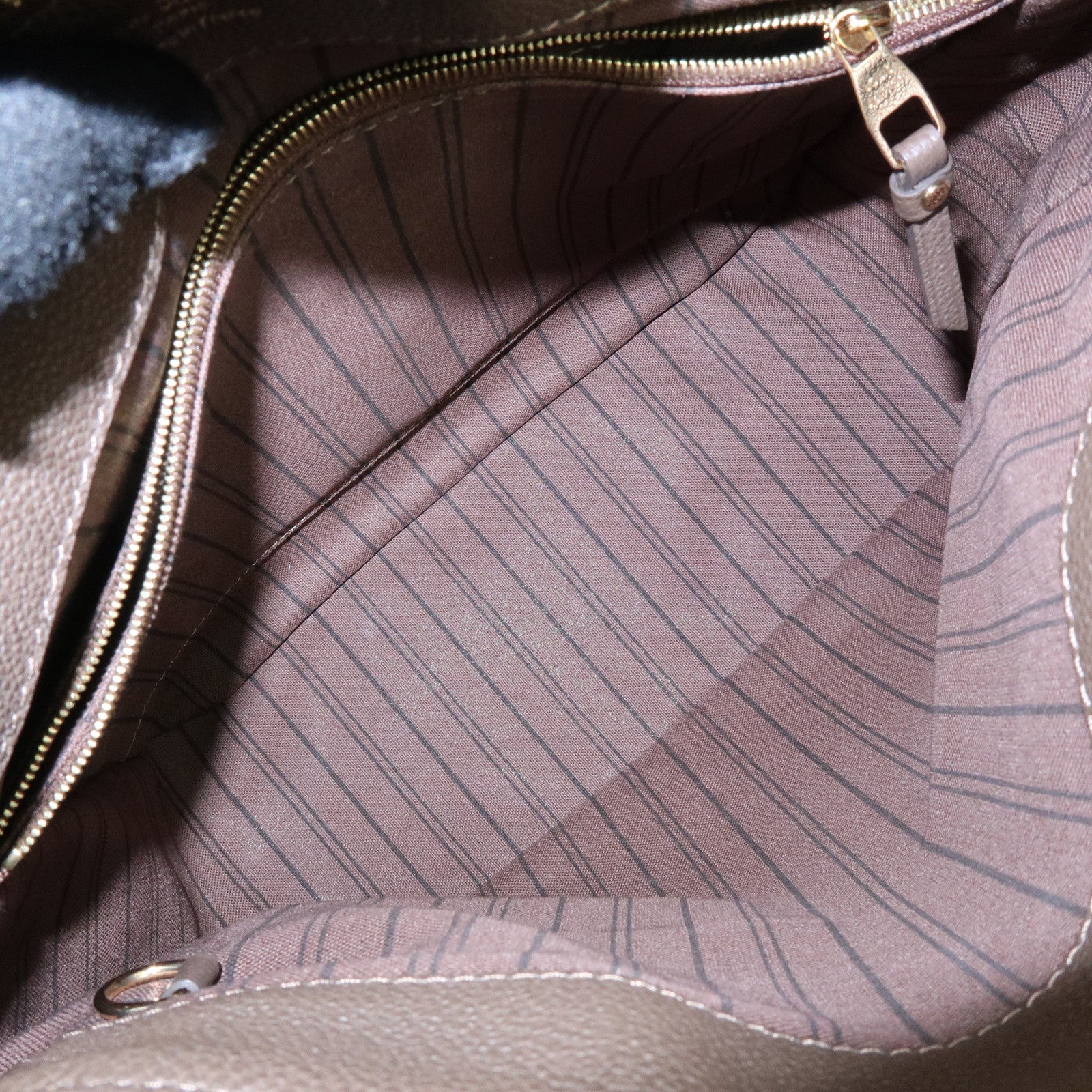 Louis Vuitton Monogram Empreinte Audacieuse PM Hand Bag M94175