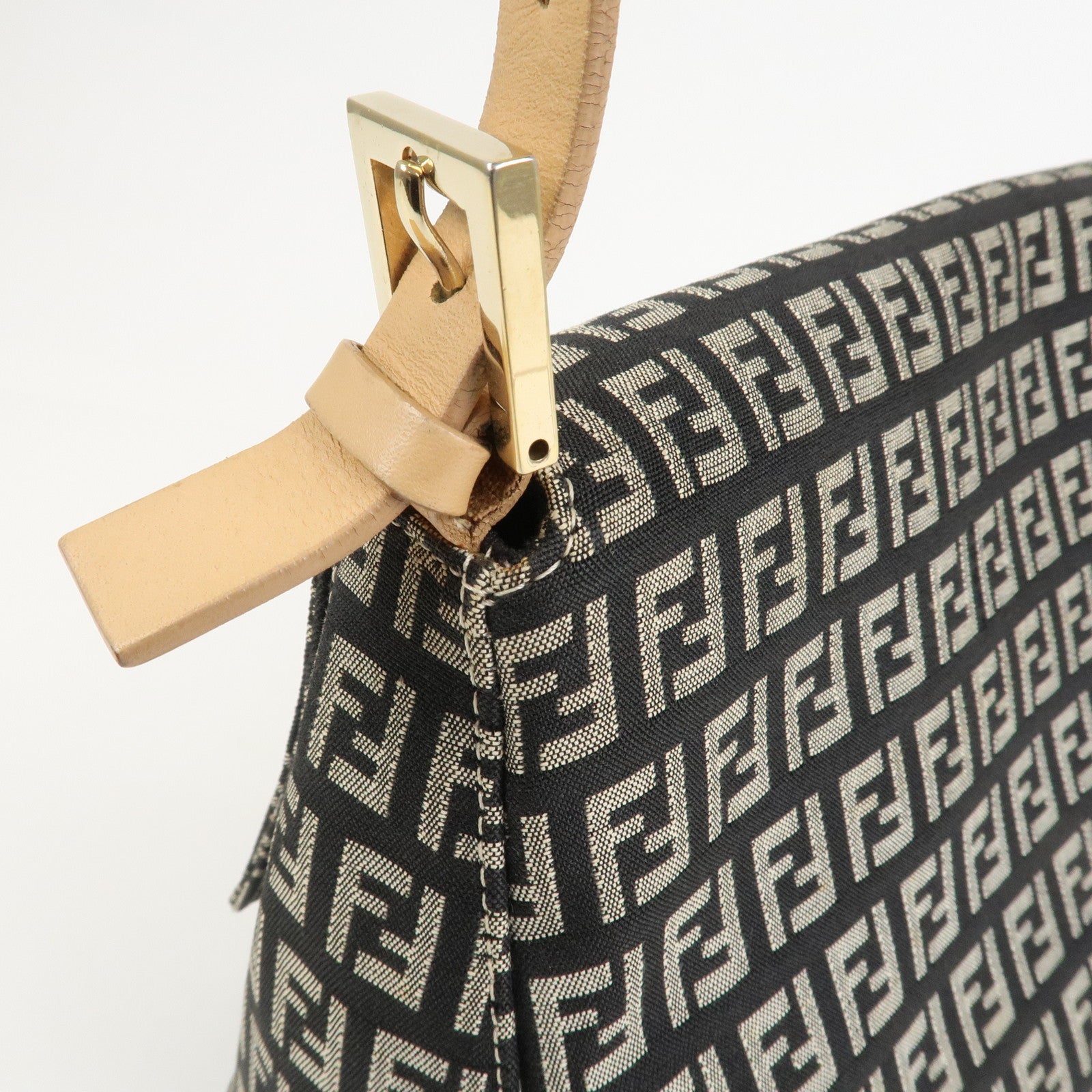 FENDI Mamma Baguette Canvas Leather Shoulder Bag 8BR001