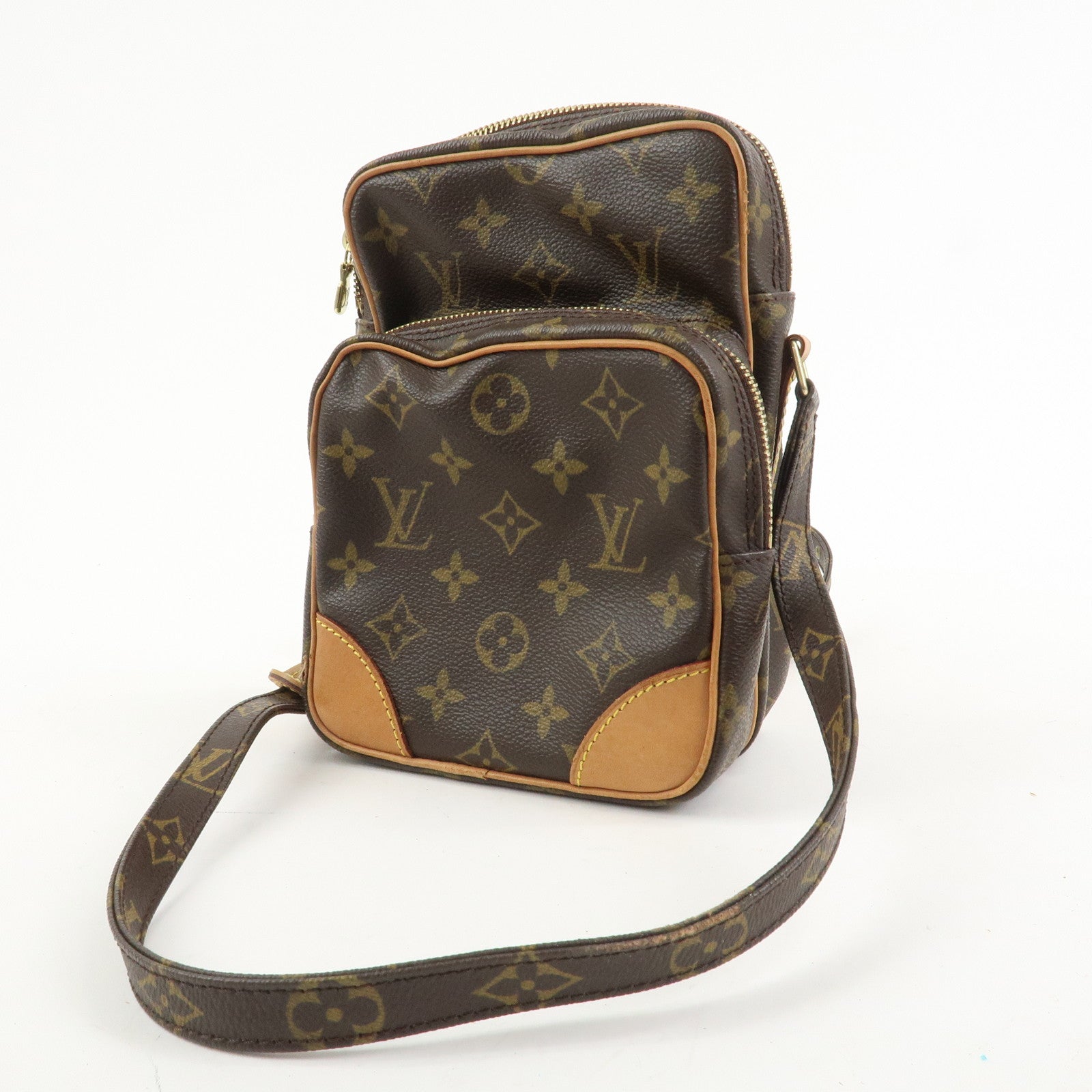 Louis Vuitton Monogram Amazone Shoulder Bag Crossbody Bag M45236