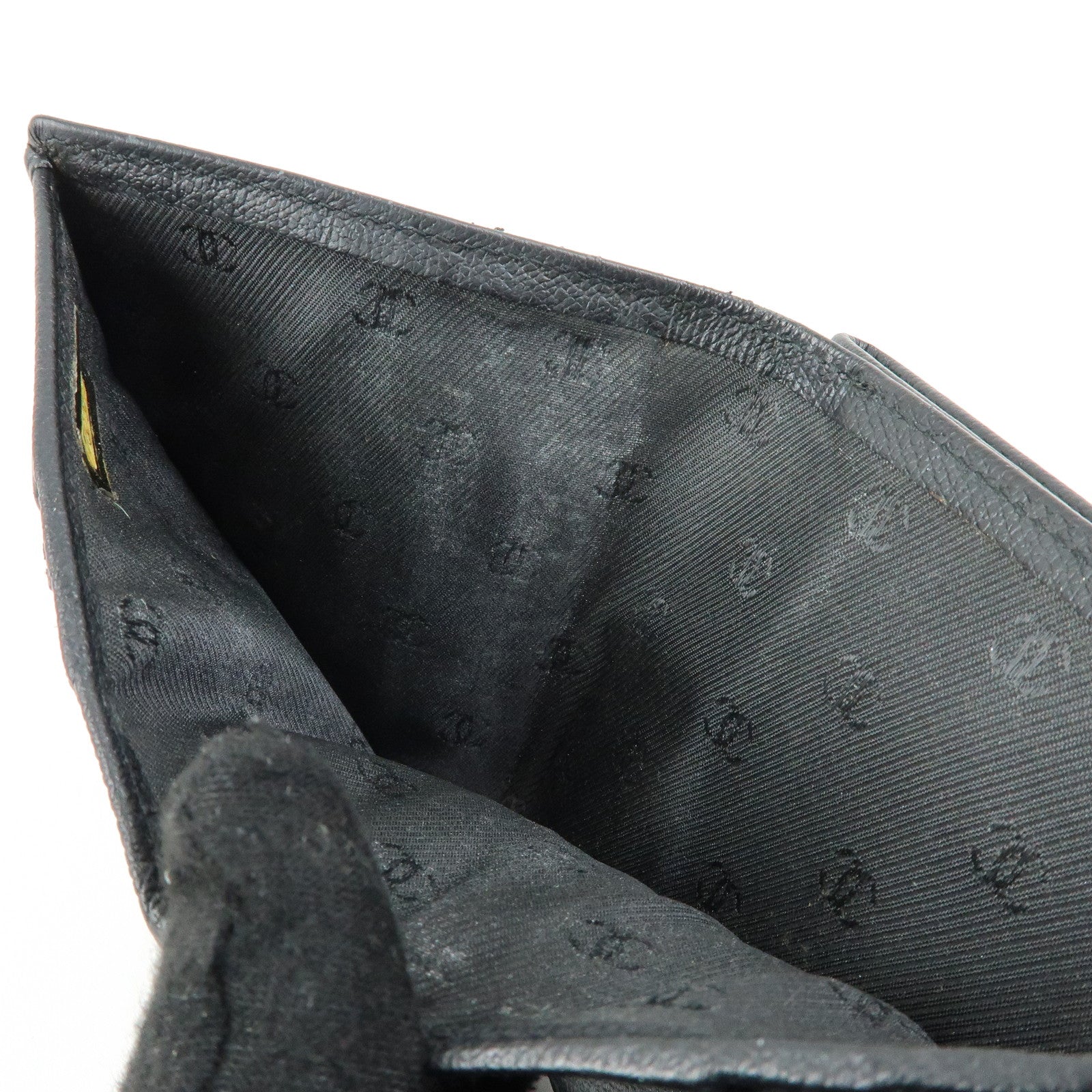 CHANEL COCO Button Calf Leather Compact Wallet Black