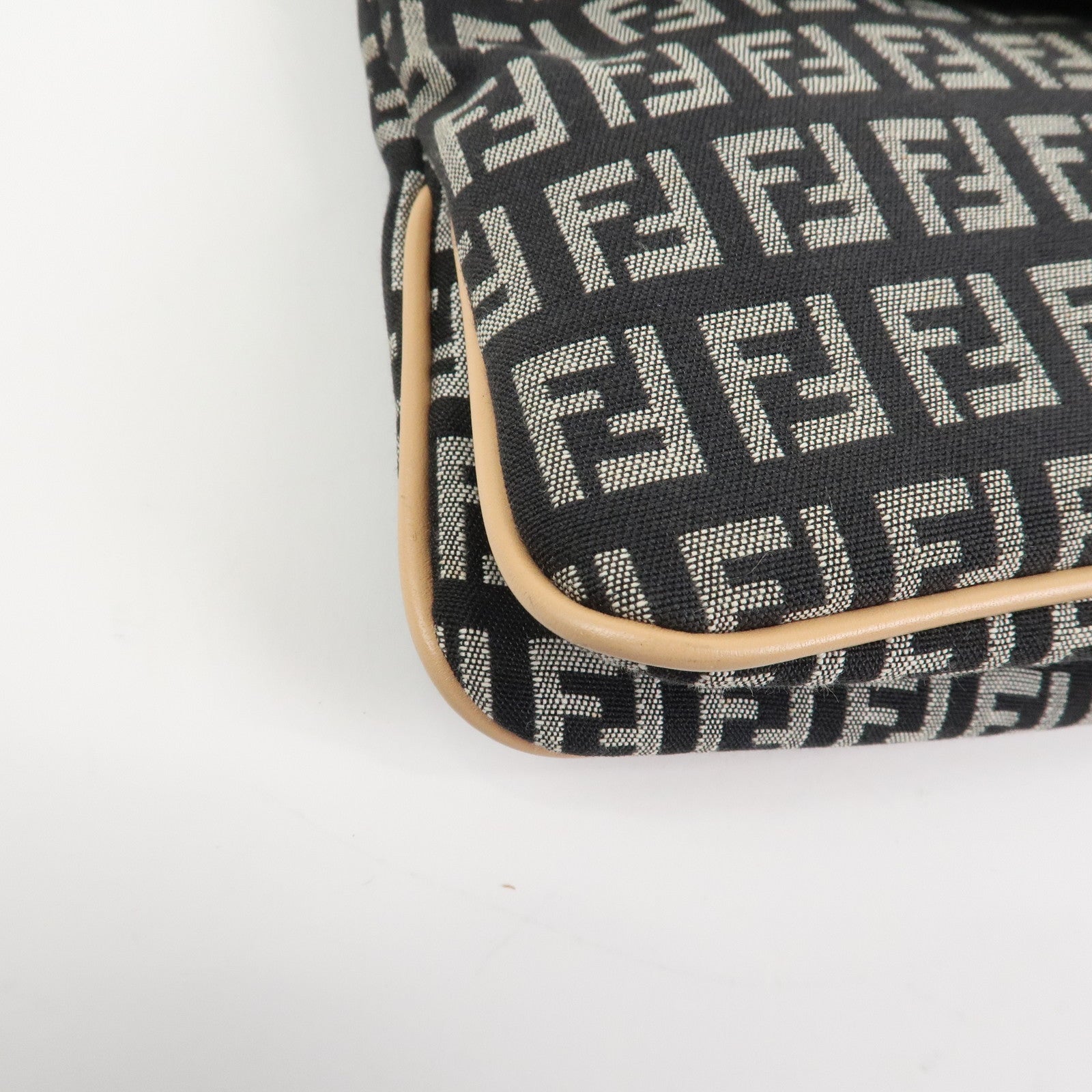 FENDI Zucchino Canvas Leather Shoulder Bag Black Natural 8BR009