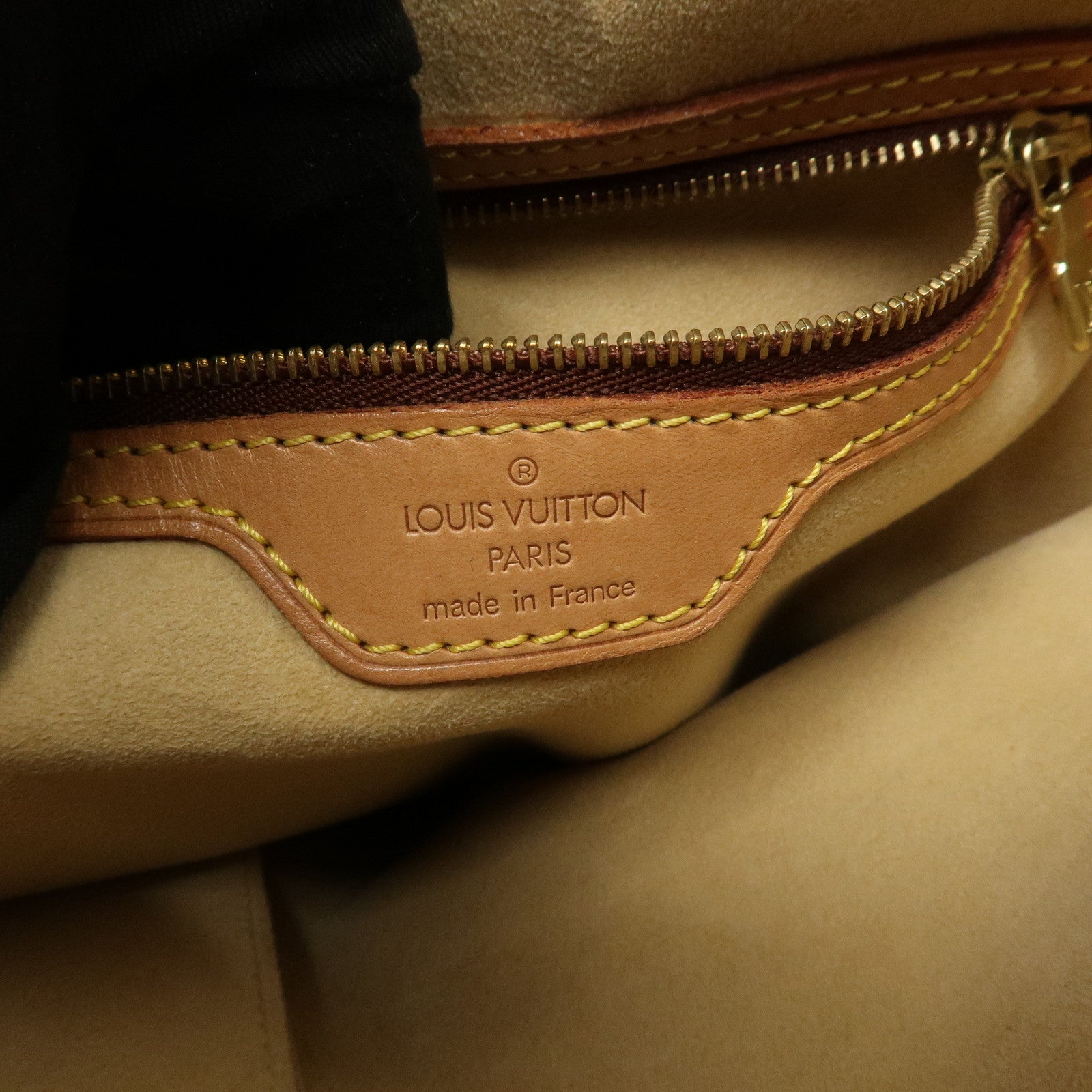 Louis Vuitton Monogram Looping GM Shoulder Bag Bown M51145