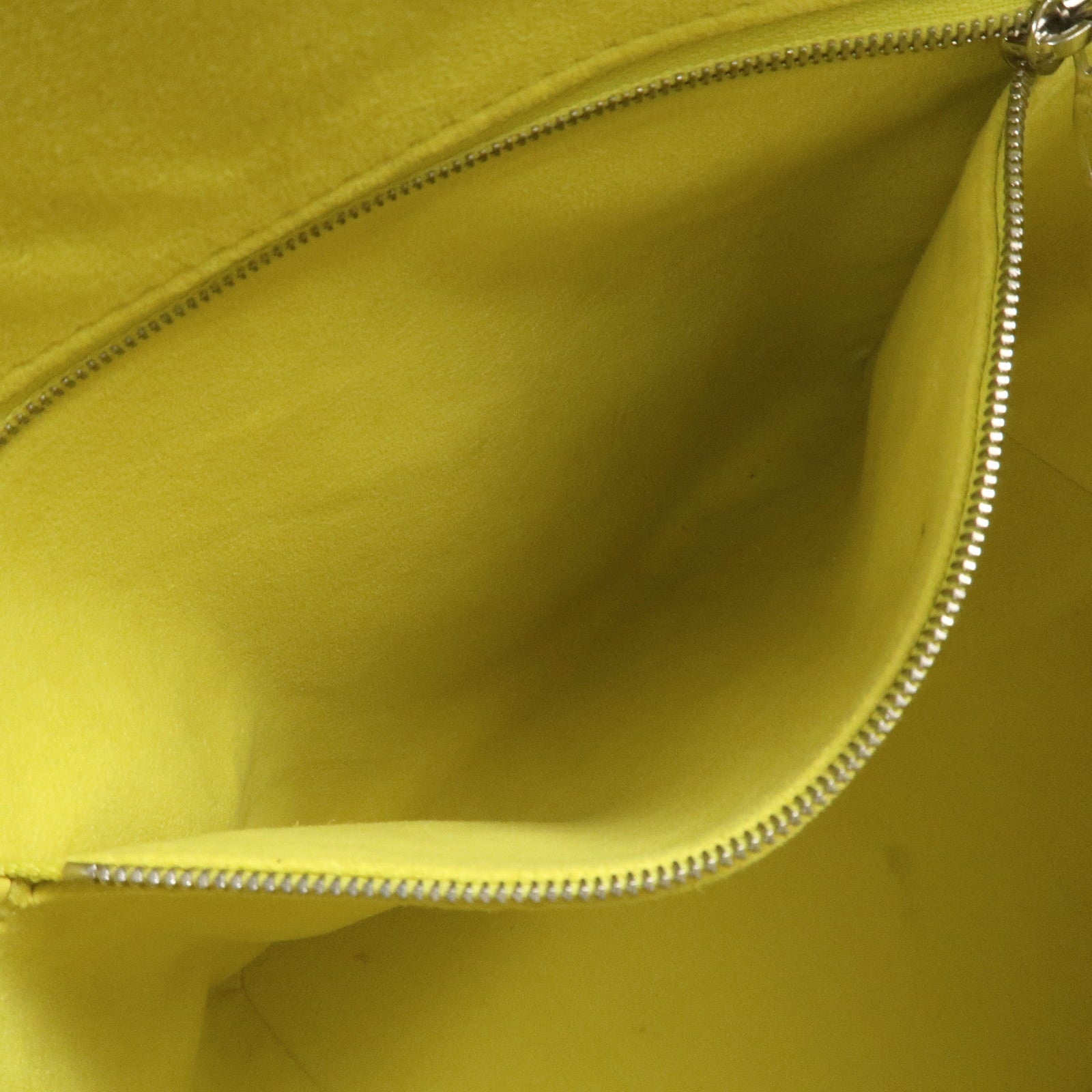 Louis Vuitton Epi Petit Noe Shoulder Bag Pistache M44107