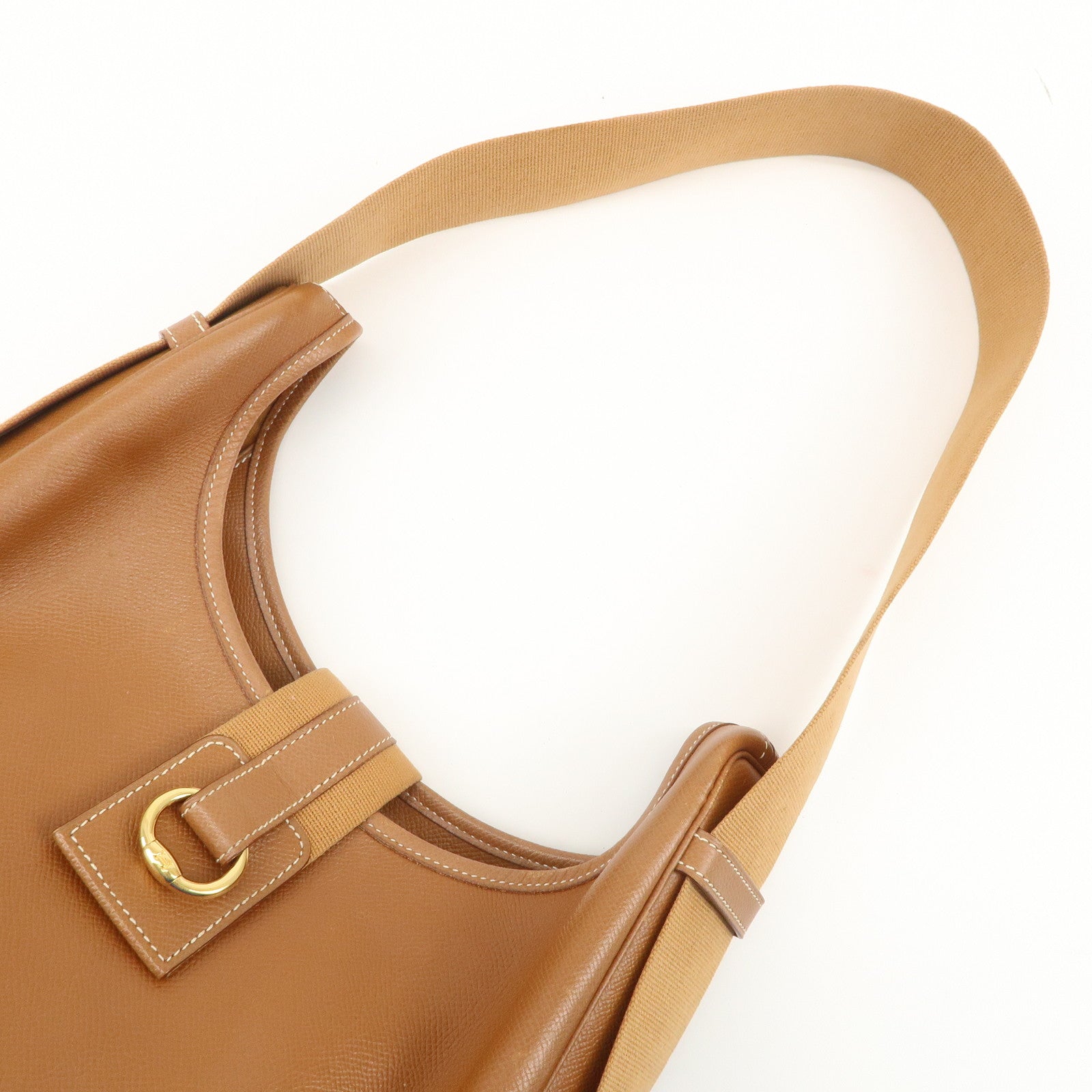 HERMES Sac Courchevel Leather Shoulder Bag A Stamped Gold