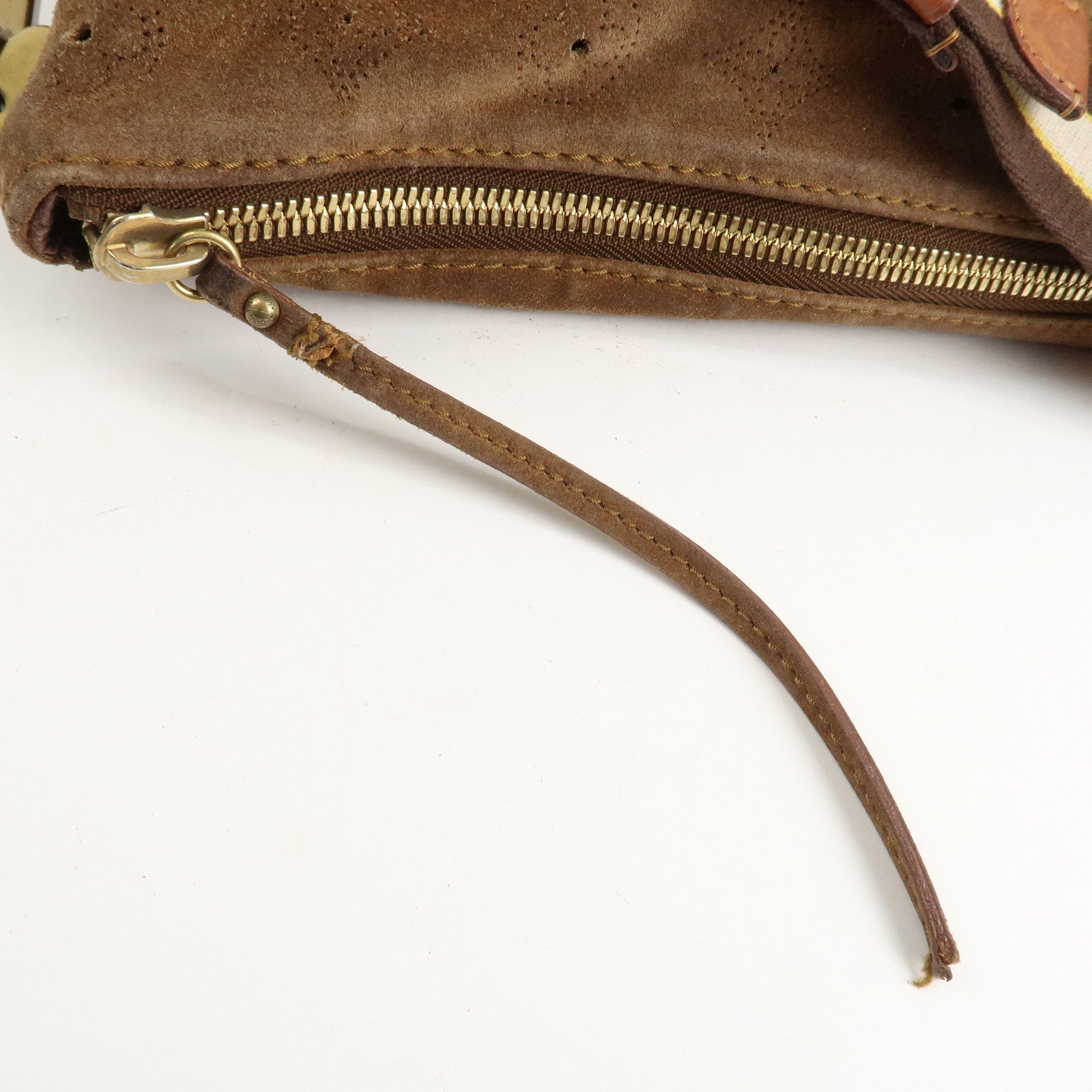 Louis Vuitton Monogram Mahina Onata PM Suede Shoulder Bag M95123 Used