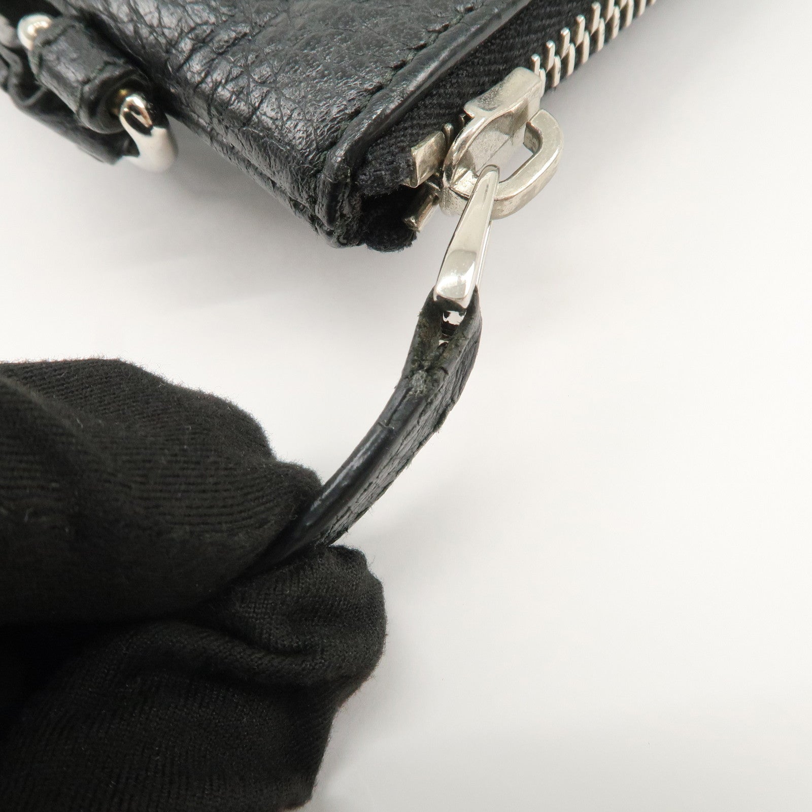 GUCCI Leather Clutch Bag Pouch Black Silver Hardware 546532 Used