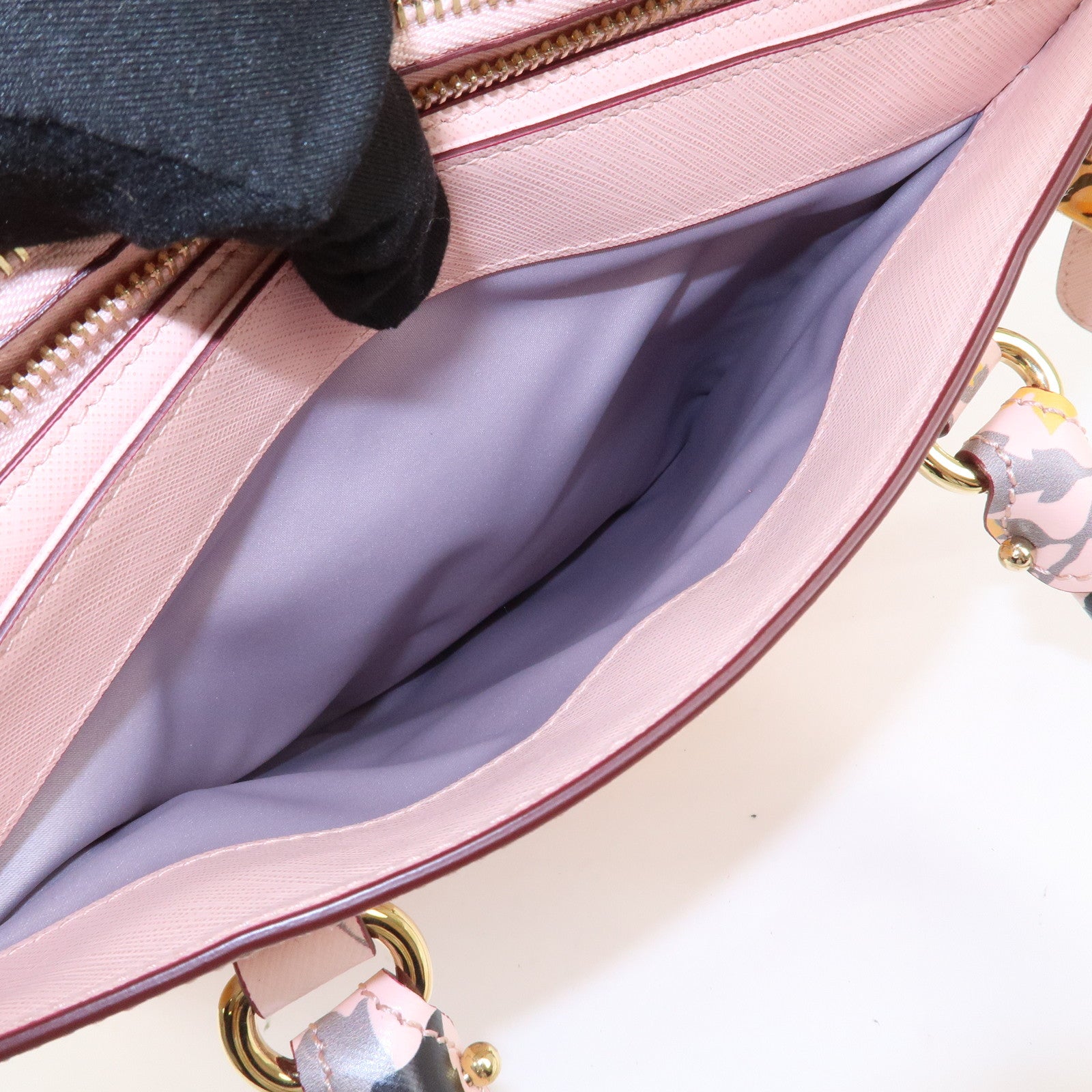 Ferragamo Gancini Leather 2Way Bag Hand Bag Shoulder Bag Light Pink